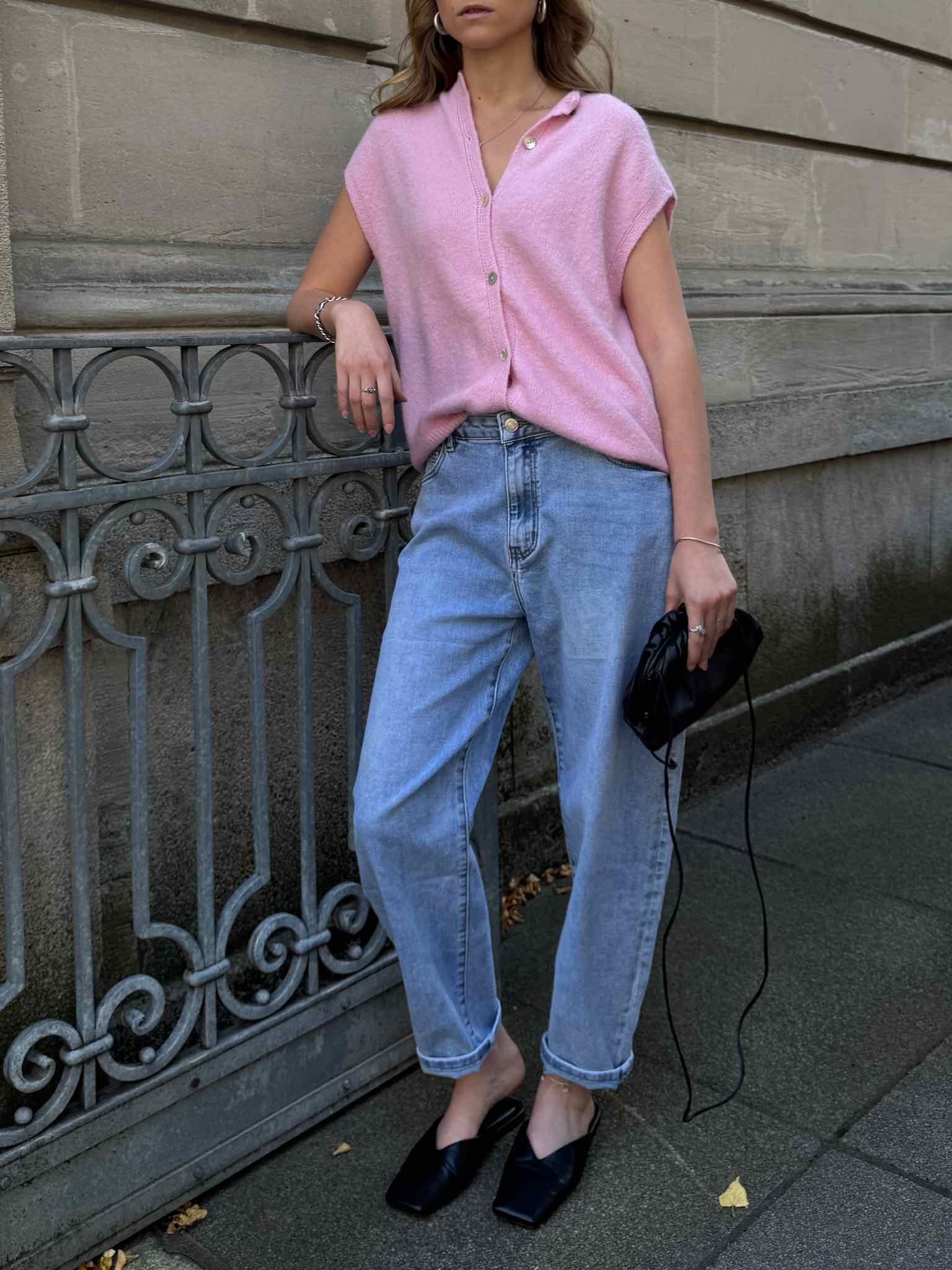 Baby Alpaka Weste Rundhals für Damen in Baby Pink von Maingold Basics