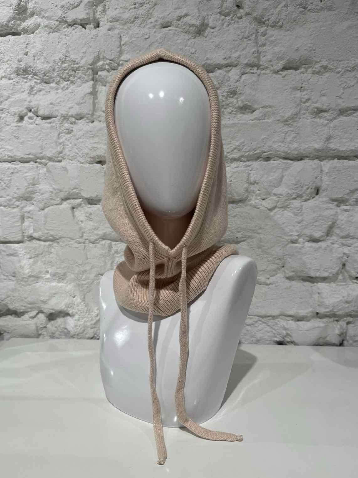 Balaclava für Damen in Creme von Maingold Basics