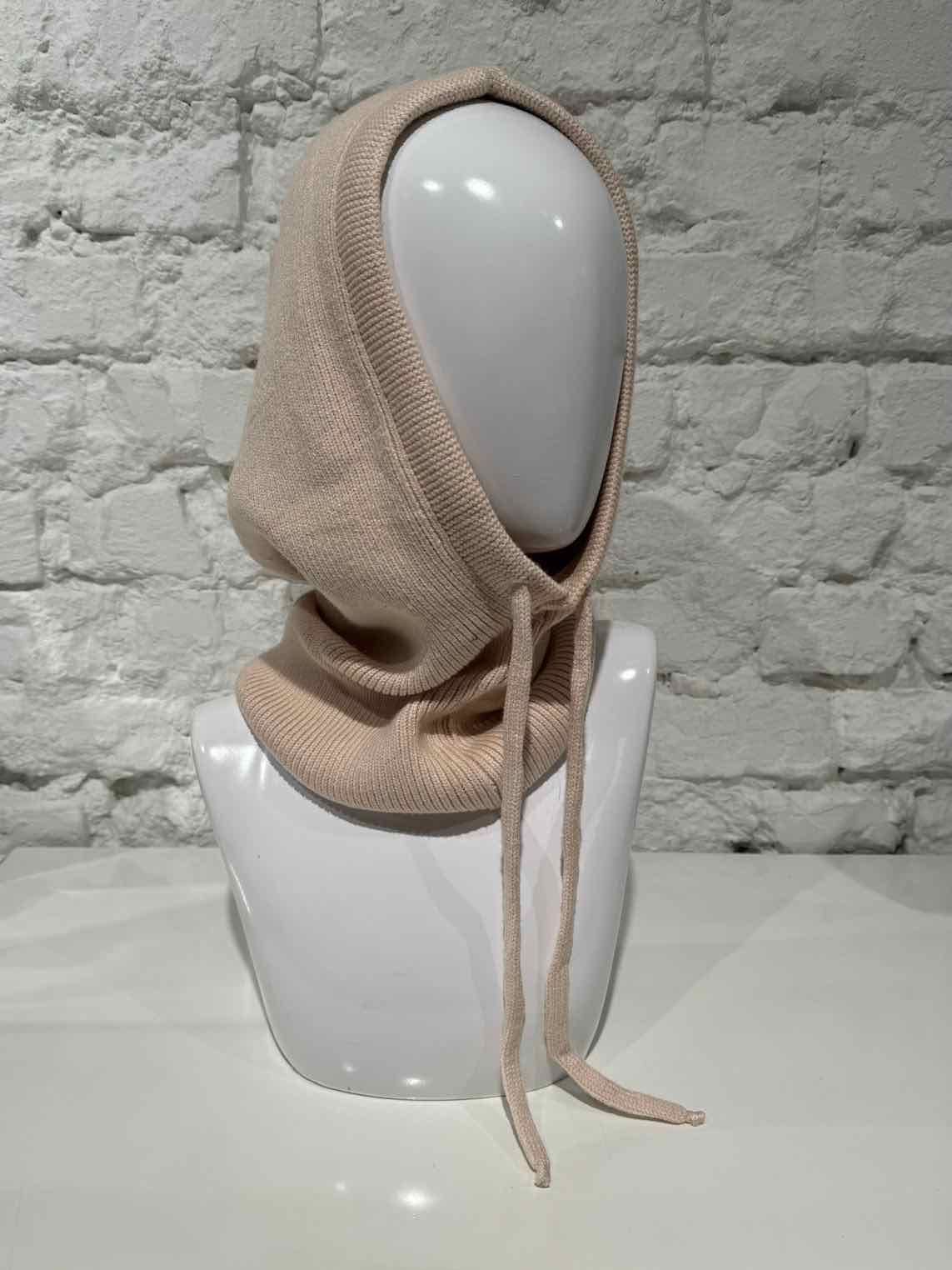Balaclava für Damen in Creme von Maingold Basics