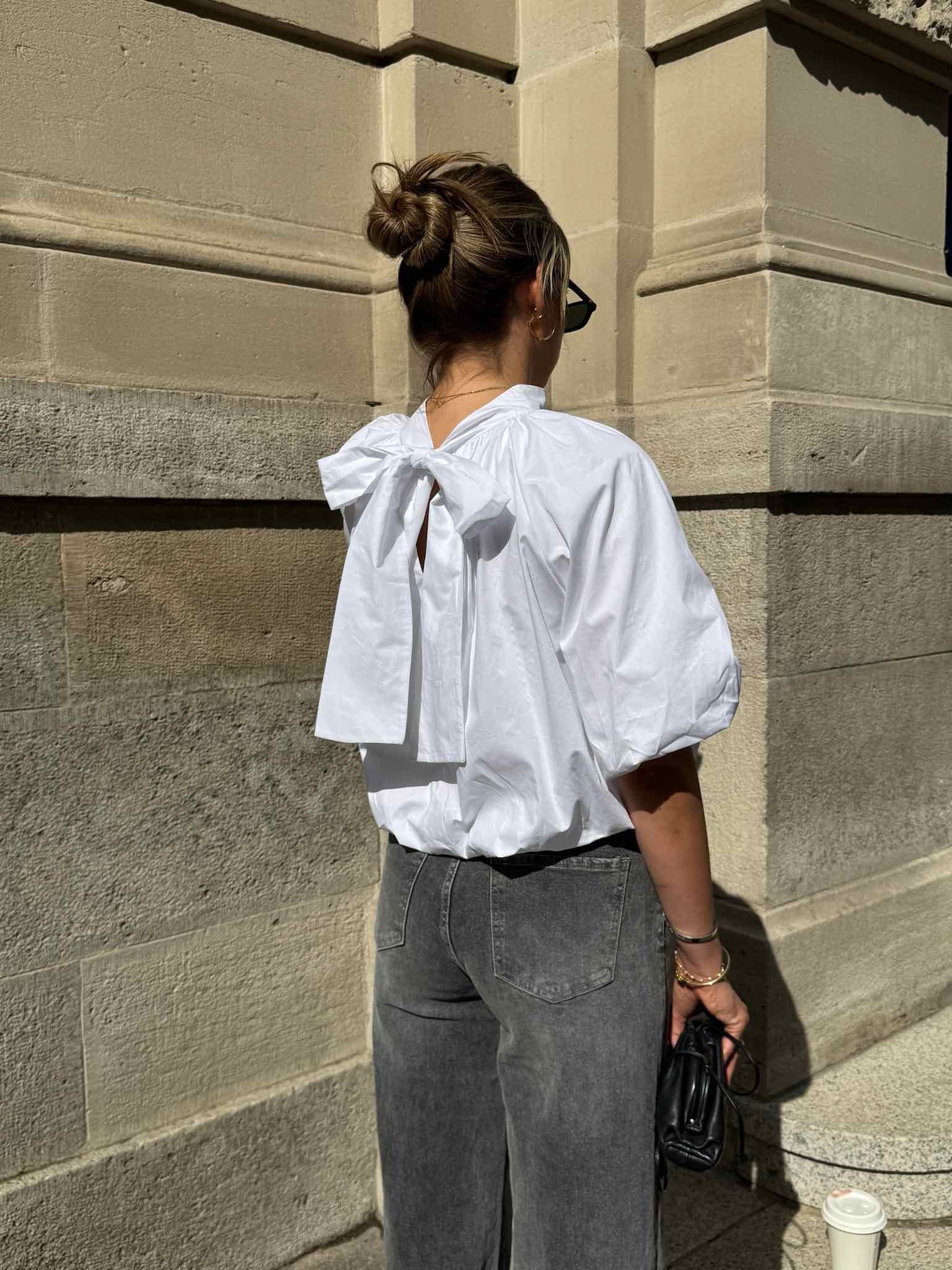Ballonbluse mit Schleife für Damen in White von Maingold Basics