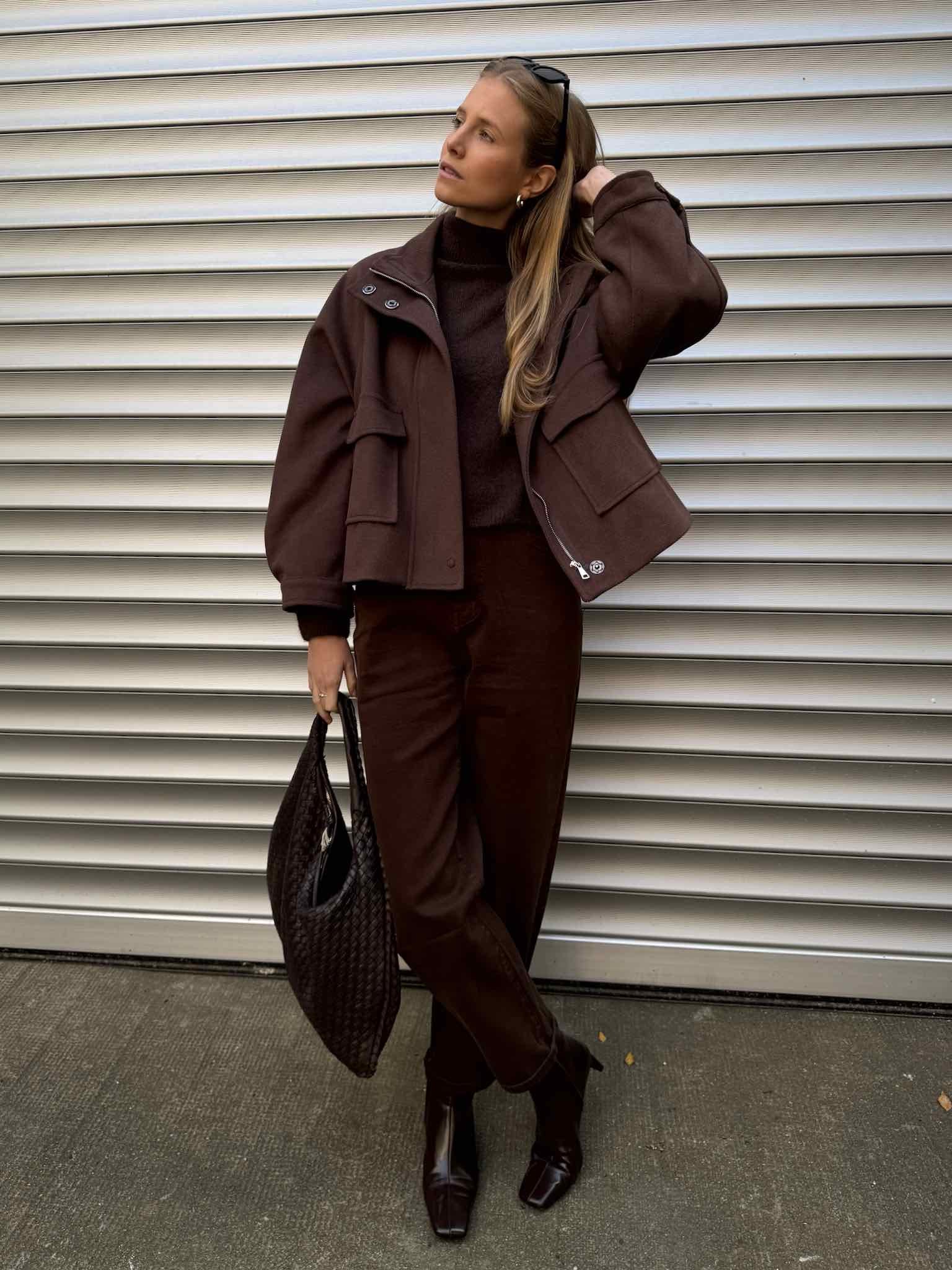 Balloon Jeans für Damen in Chocolate von Maingold Basics