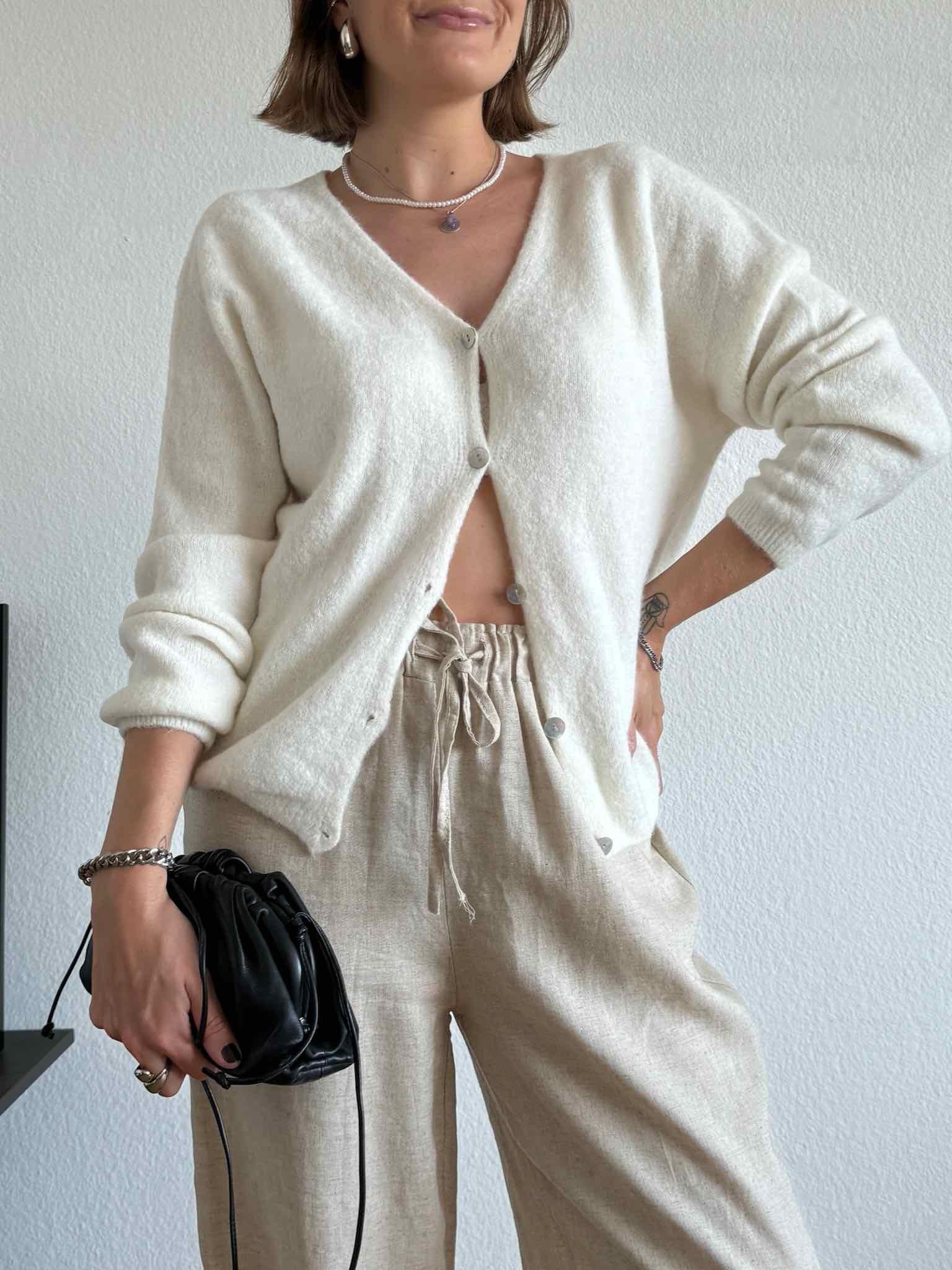 Basic Baby Alpaka Cardigan für Damen in Cream von Maingold Basics