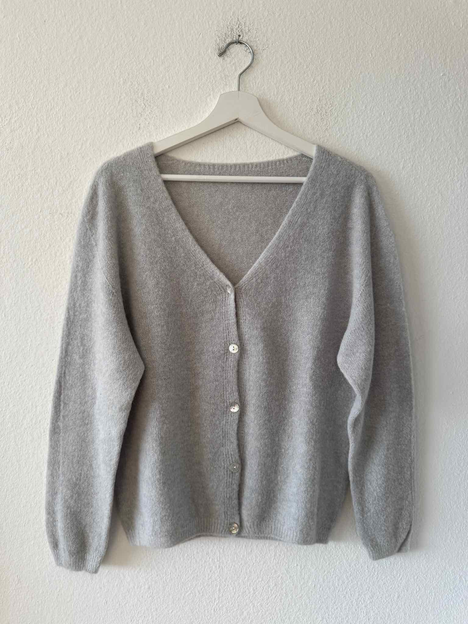 Basic Baby Alpaka Cardigan für Damen in Light Grey von Maingold Basics