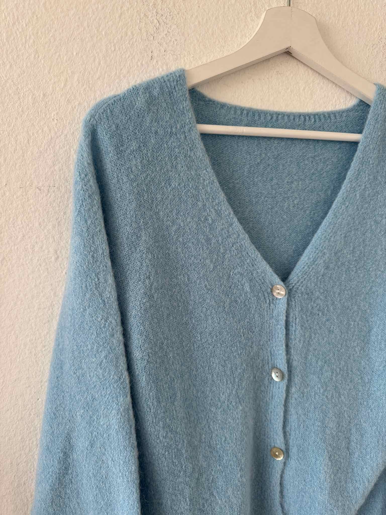 Basic Baby Alpaka Cardigan für Damen in Ocean Blue von Maingold Basics
