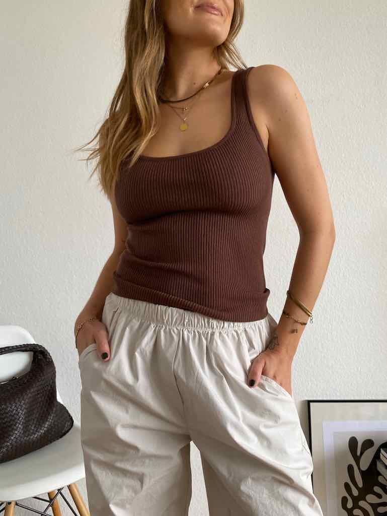 Basic Top aus Strick für Damen in Brown von maingoldbasics.de