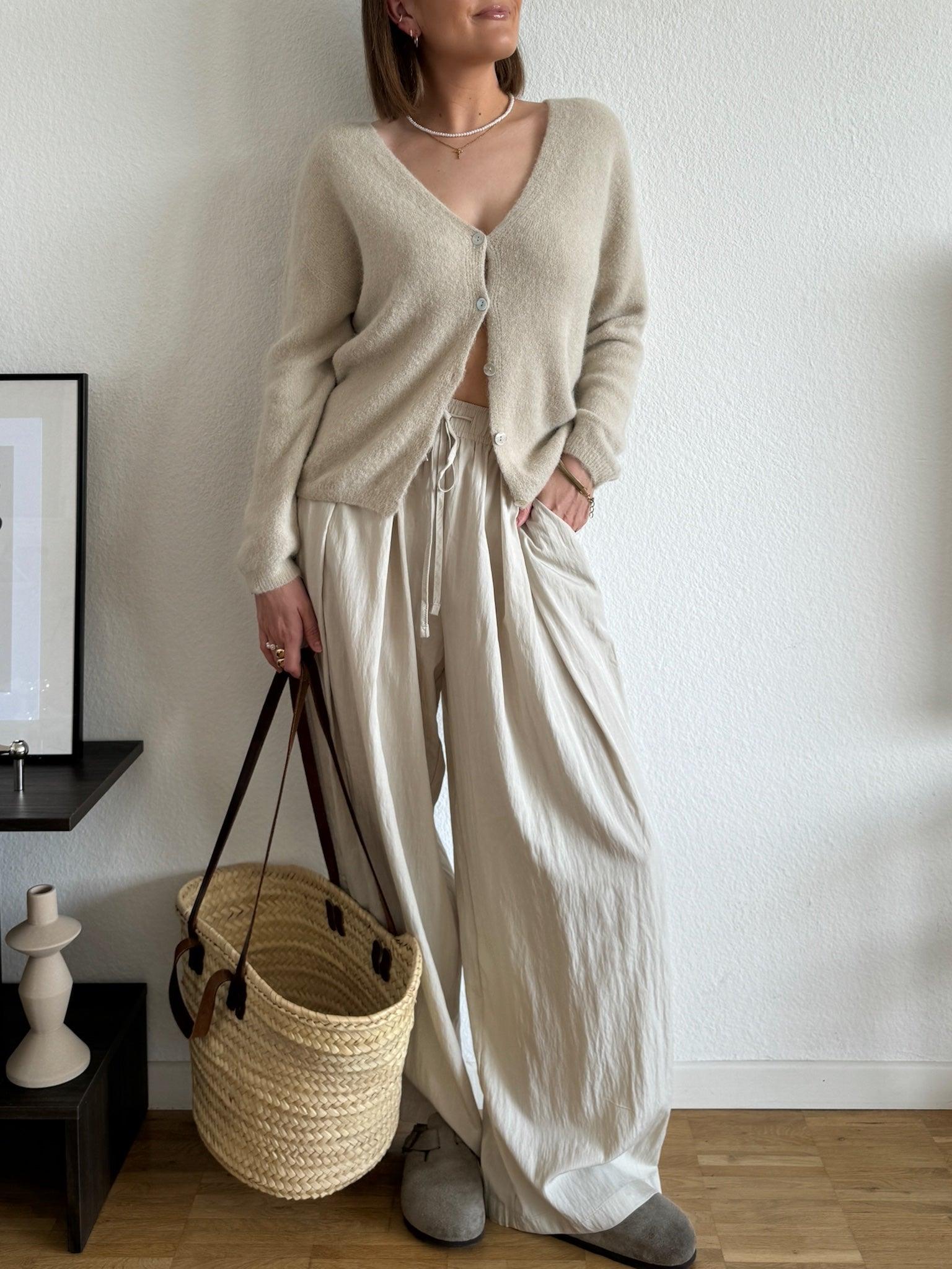 Basic Baby Alpaka Cardigan für Damen in Beige von Maingold Basics