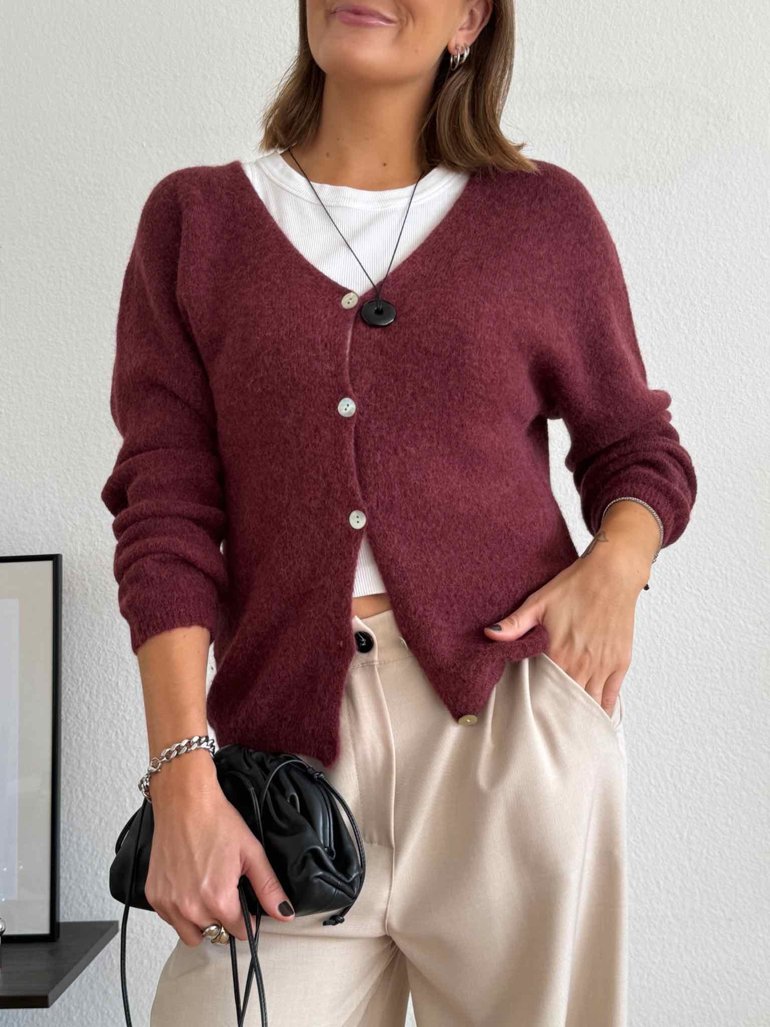 Basic Baby Alpaka Cardigan für Damen in Bordeaux von Maingold Basics