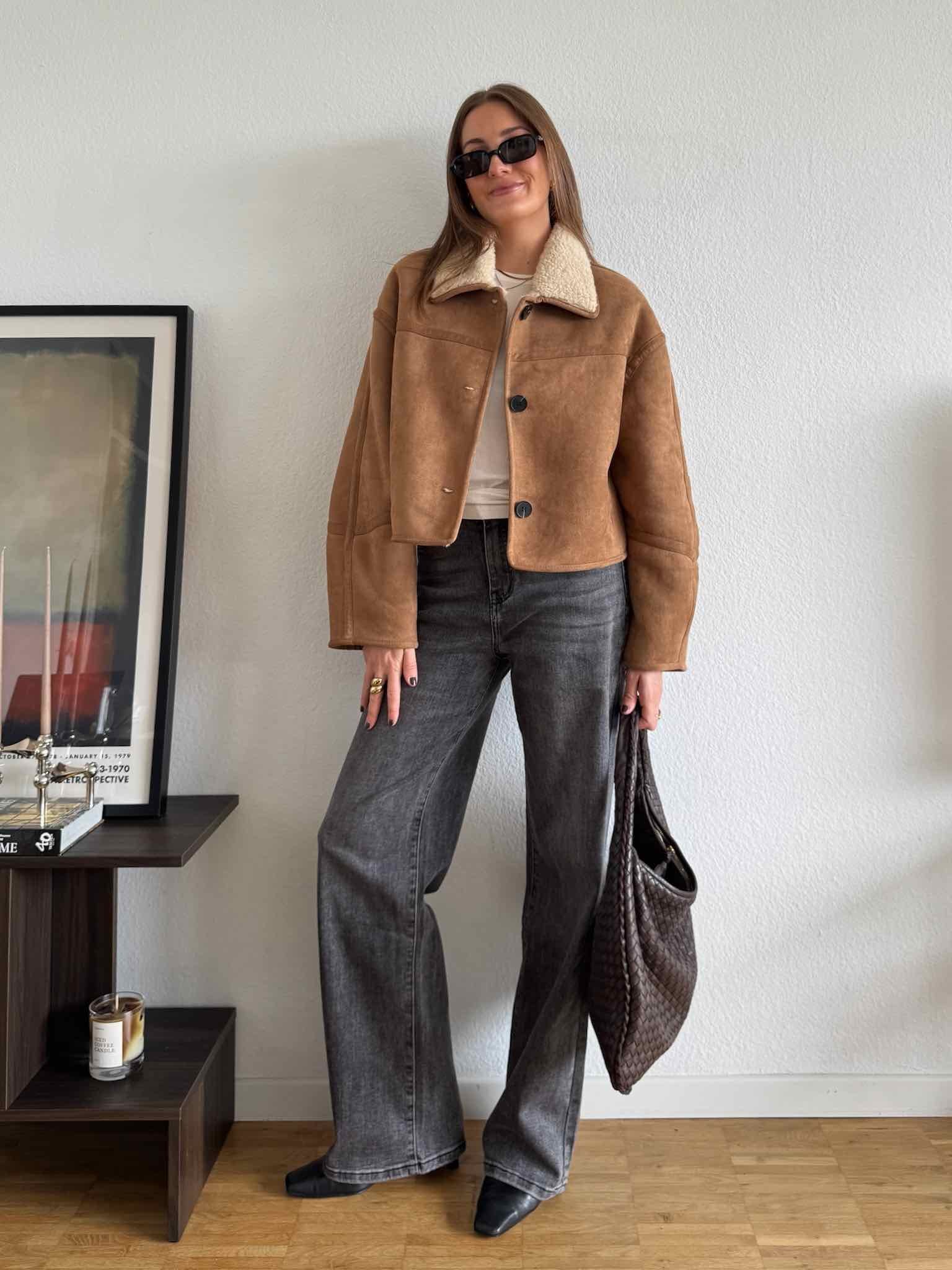 Faux Fur Wildleder Jacke für Damen in Caramel von Maingold Basics