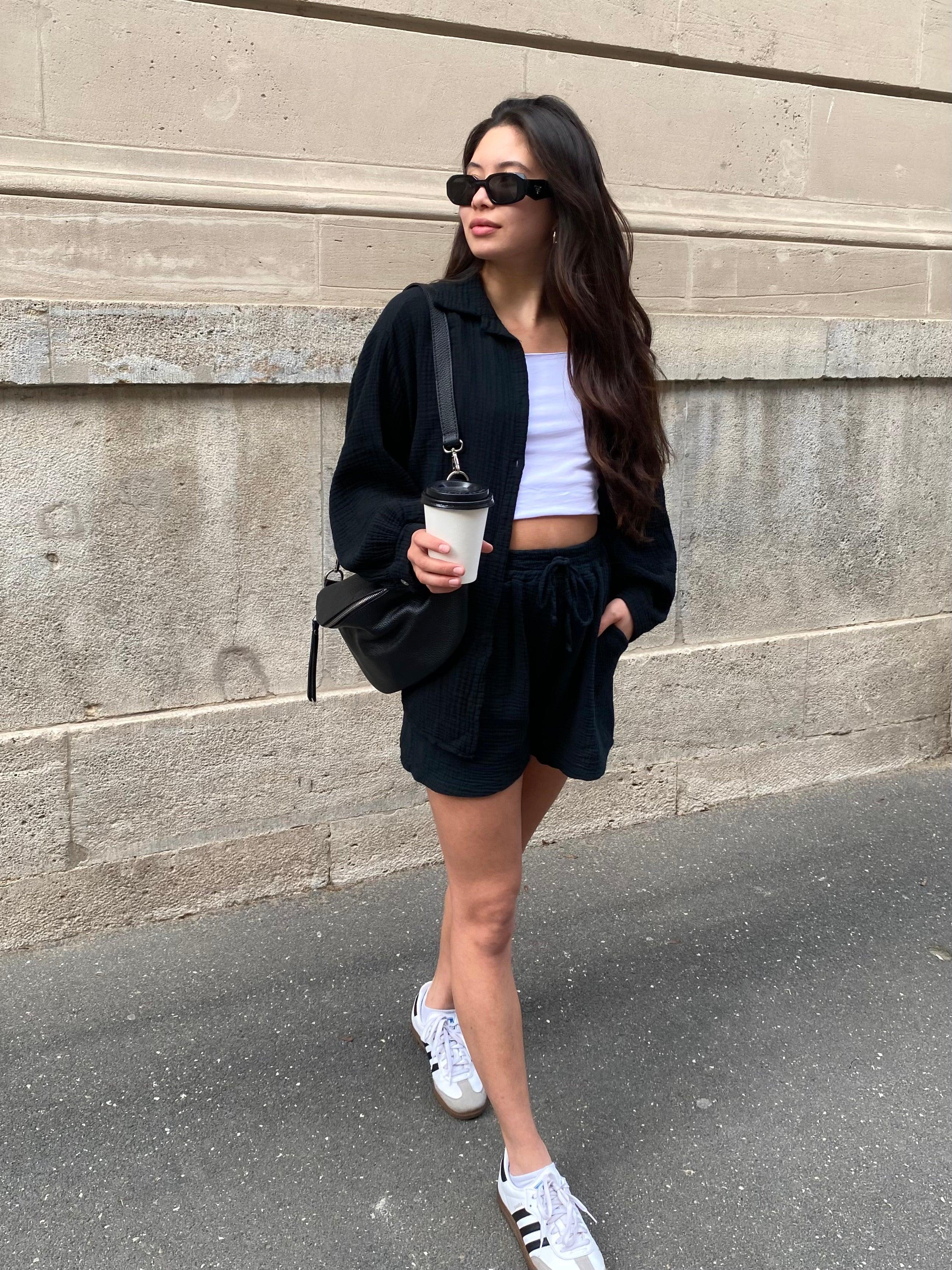 Kurze Musselin Bluse - Black