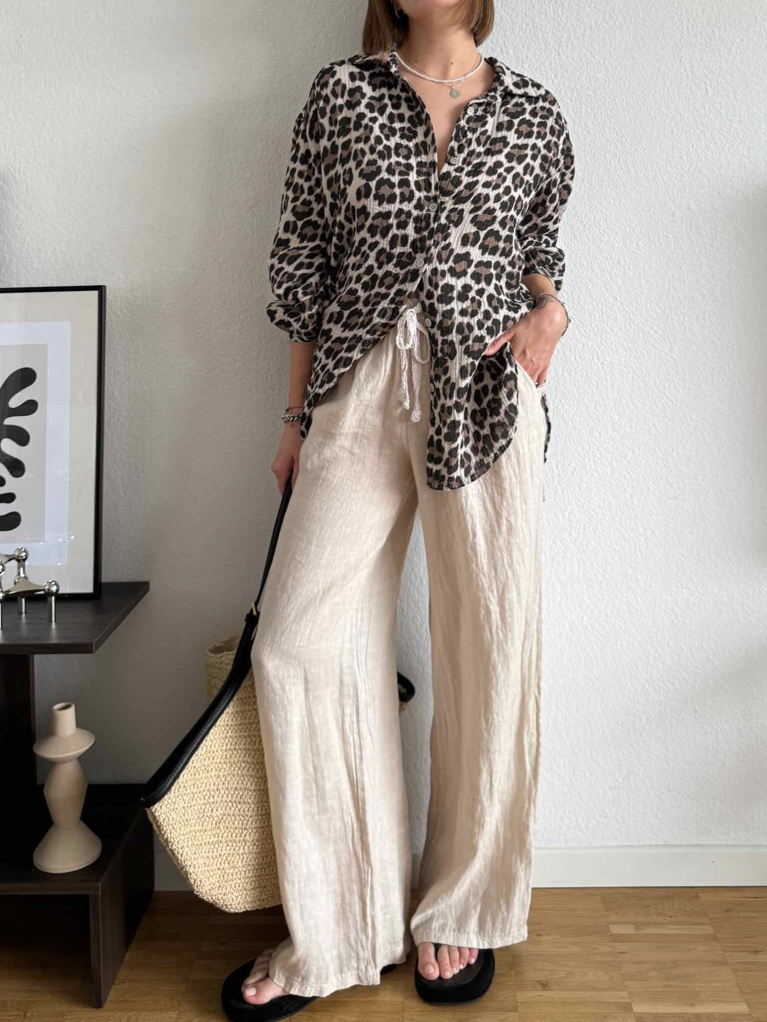 Kurze Musselin Leo Bluse für Damen in Taupe von Maingold Basics