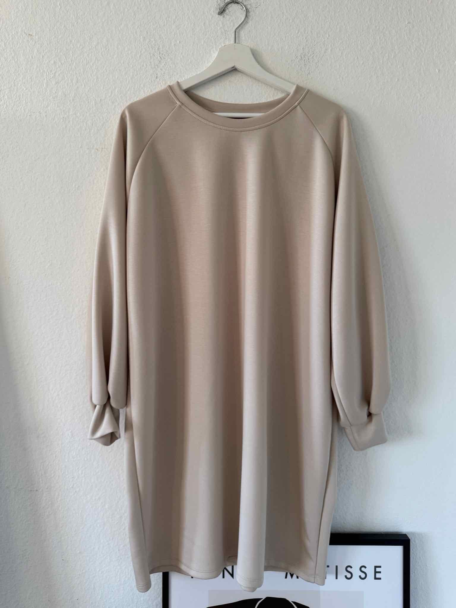 Langarm Kleid aus Modal für Damen in Light Beige von Maingold Basics