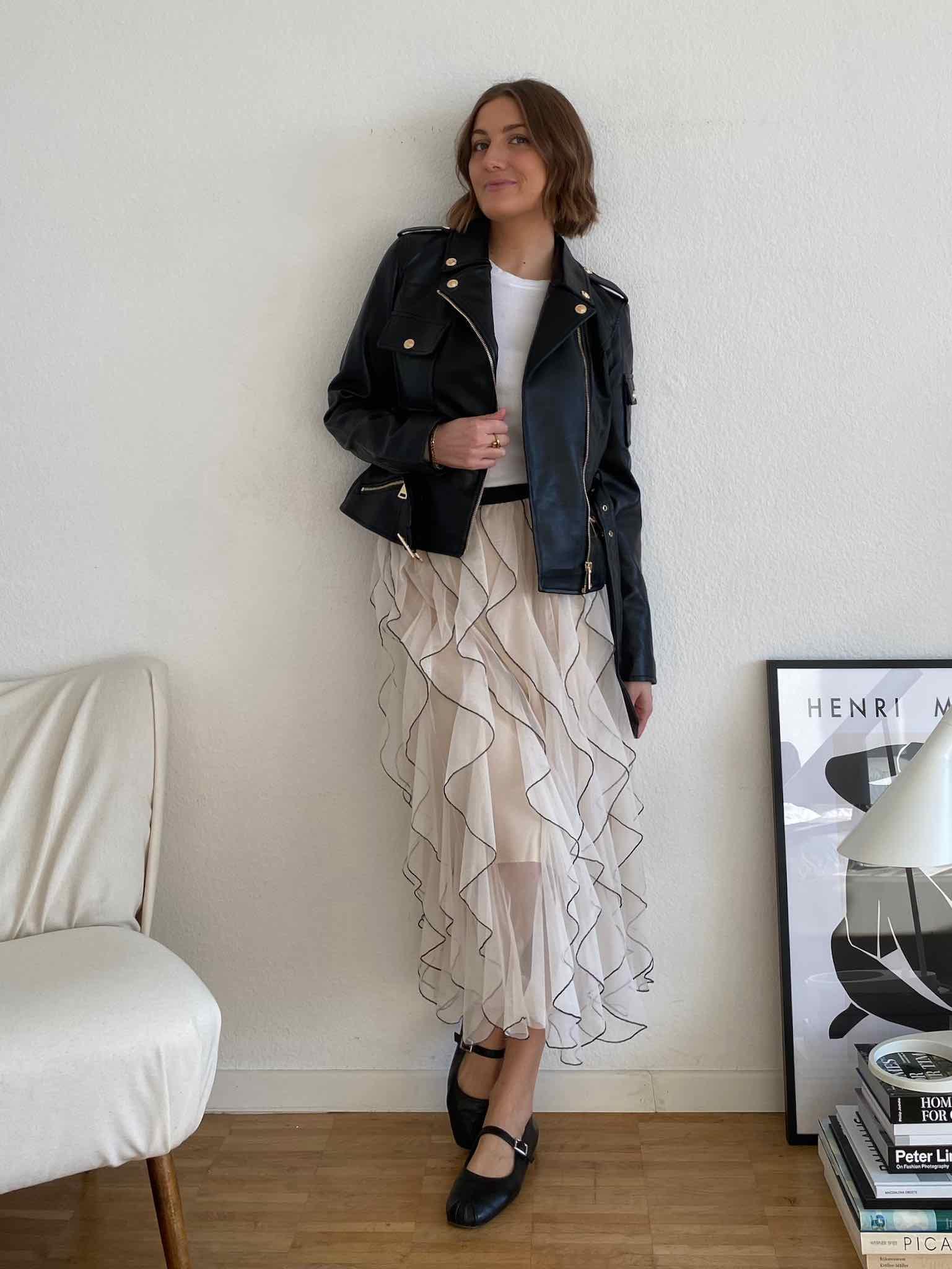 Lederimitatjacke mit Gürtel für Damen in Black von Maingold Basics