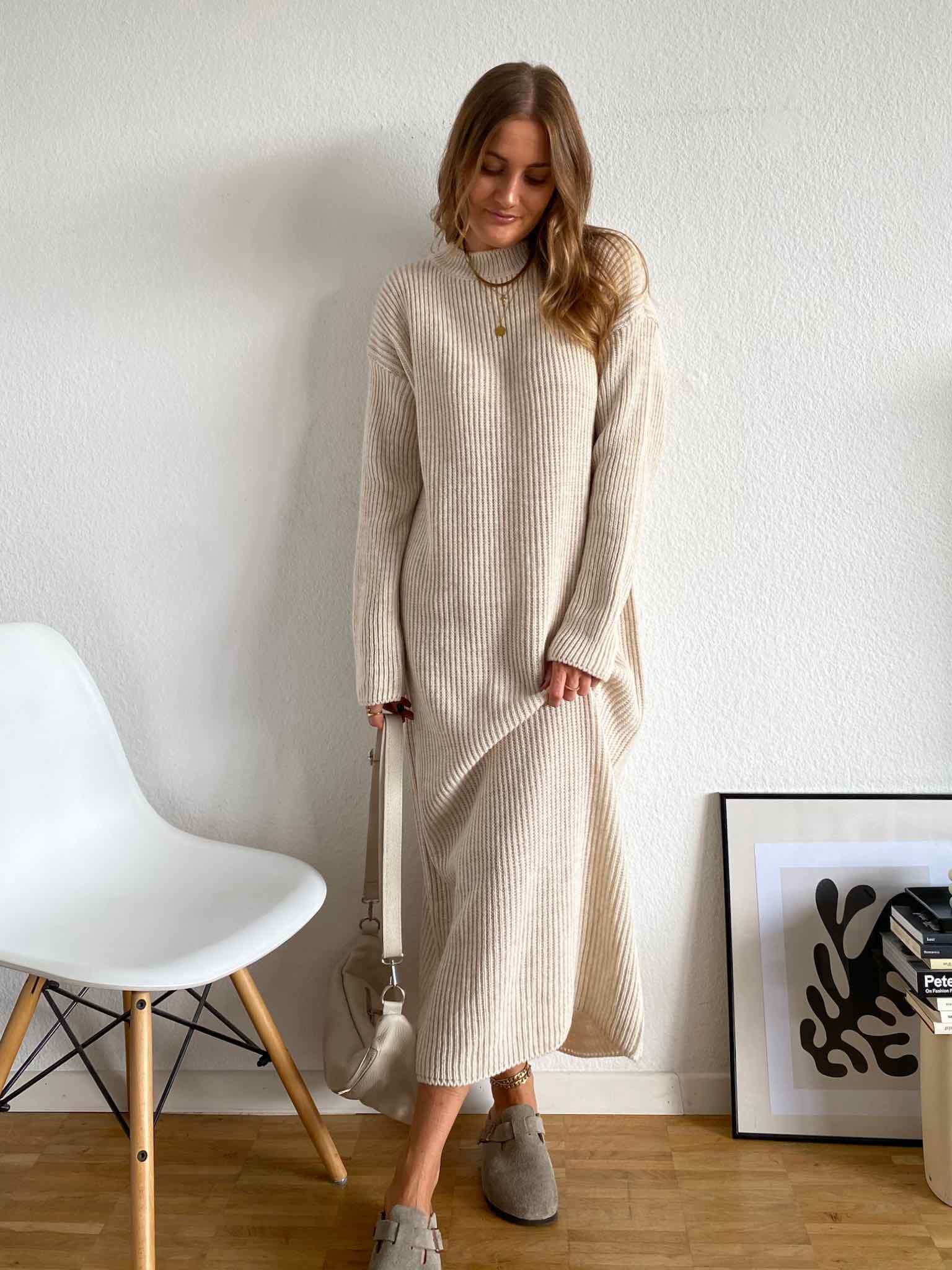 Long Knit Dress für Damen in Creme von maingoldbasics.de