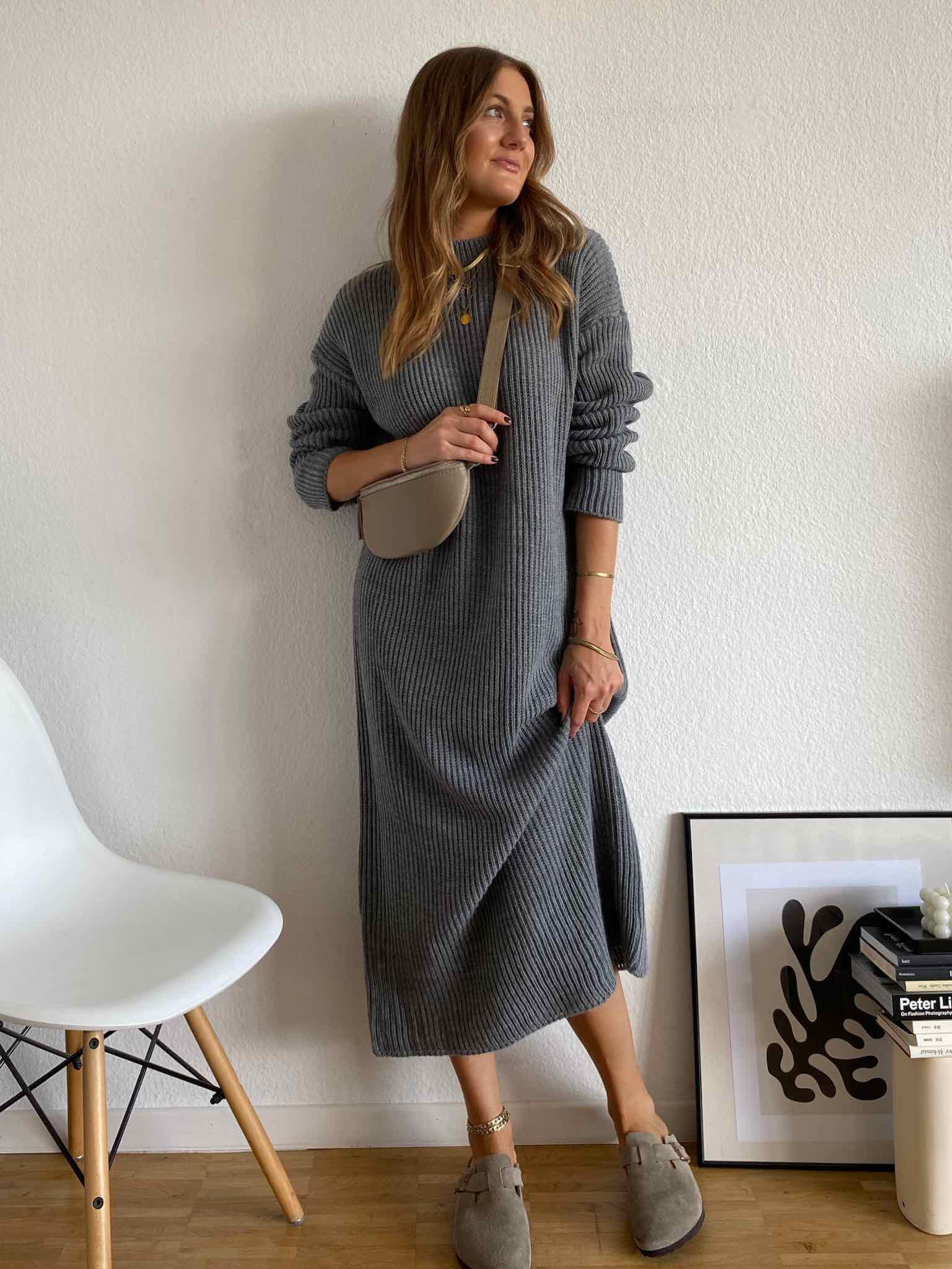 Long Knit Dress für Damen in Grey von maingoldbasics.de