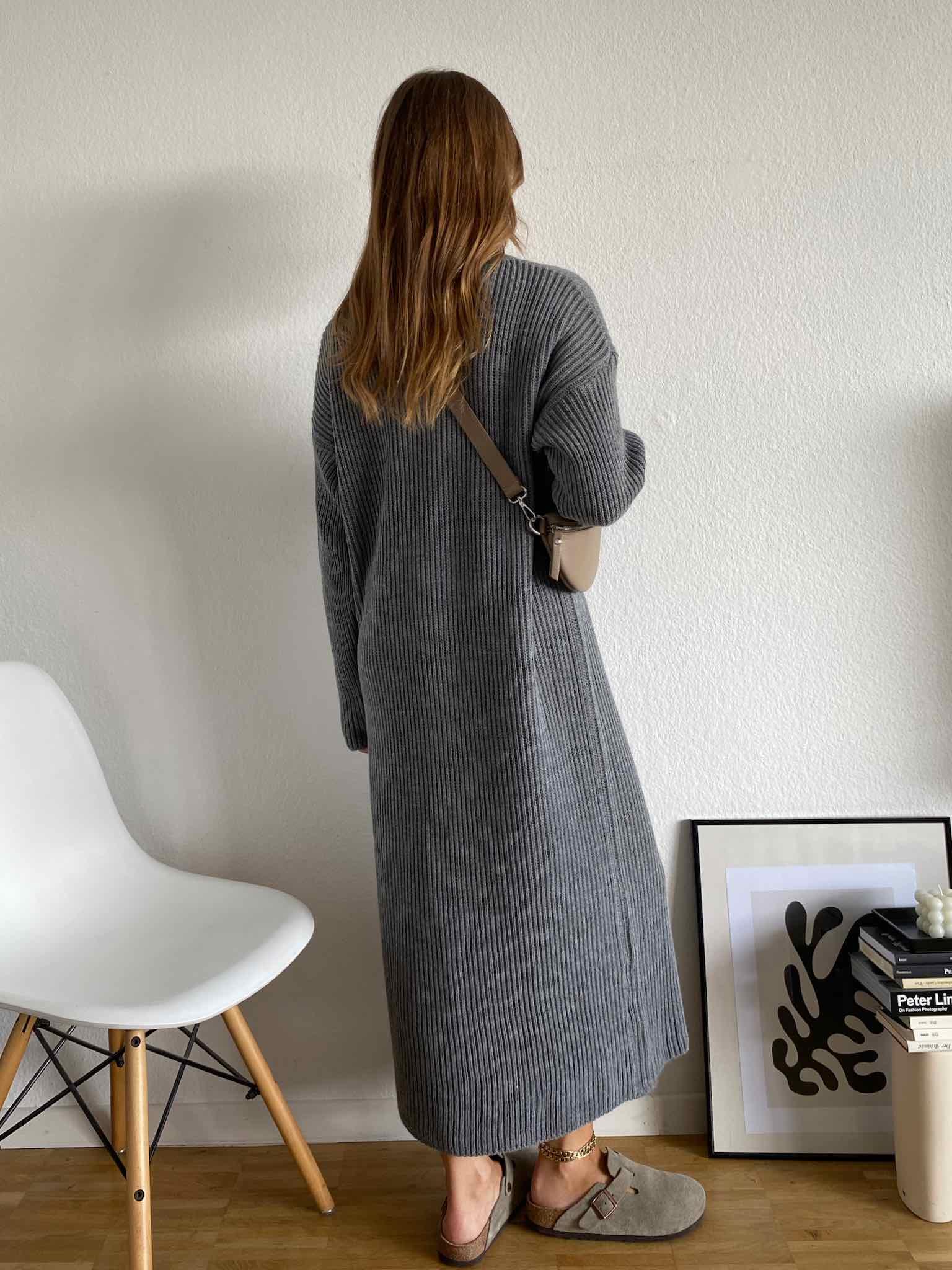 Long Knit Dress für Damen in Grey von maingoldbasics.de
