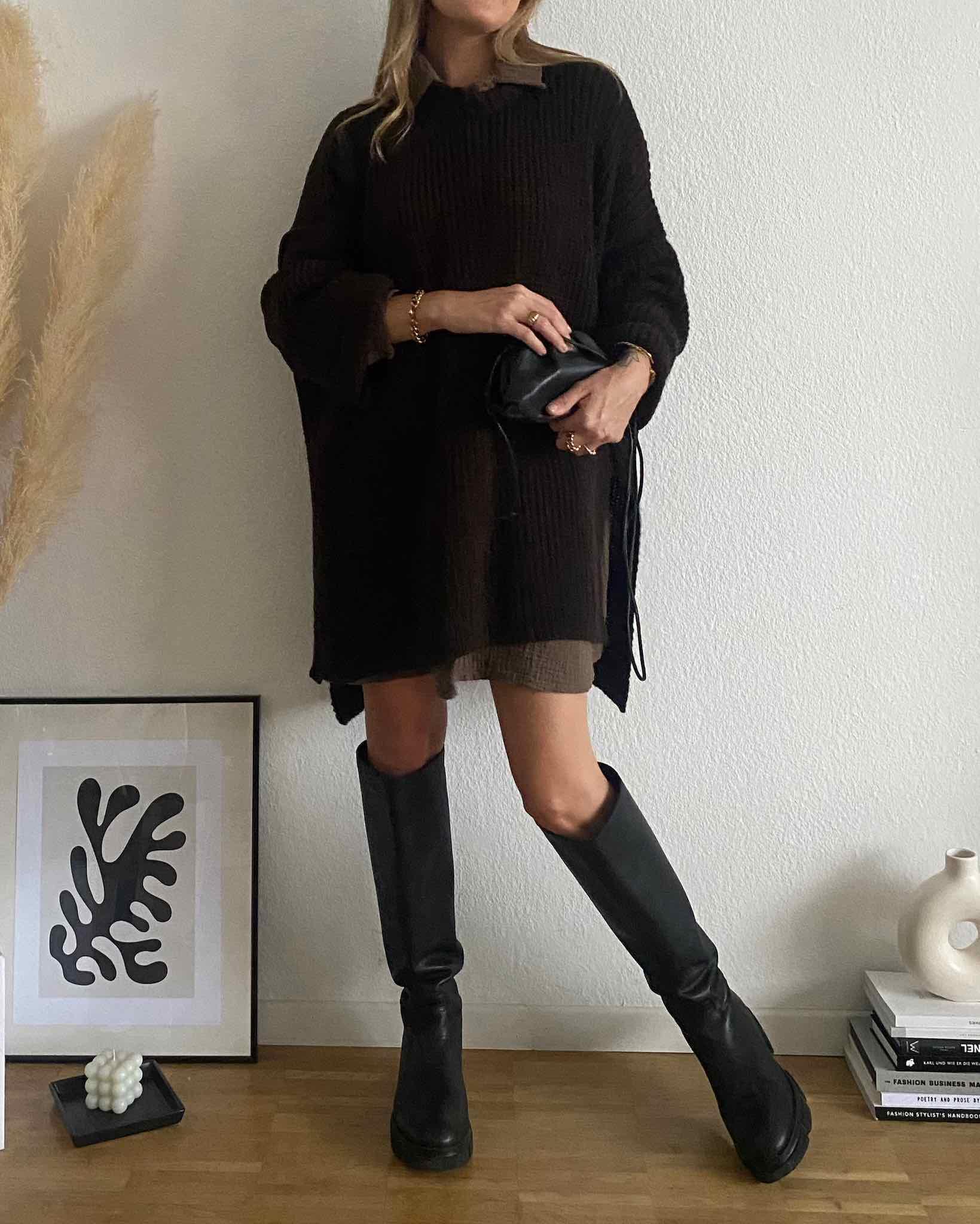 Long Oversize Pulli mit Schlitz für Damen in Dark Chocolate von Maingold Basics