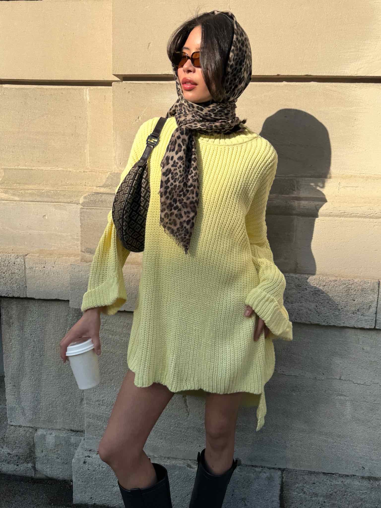 Long Oversize Pulli mit Schlitz für Damen in Yellow von Maingold Basics