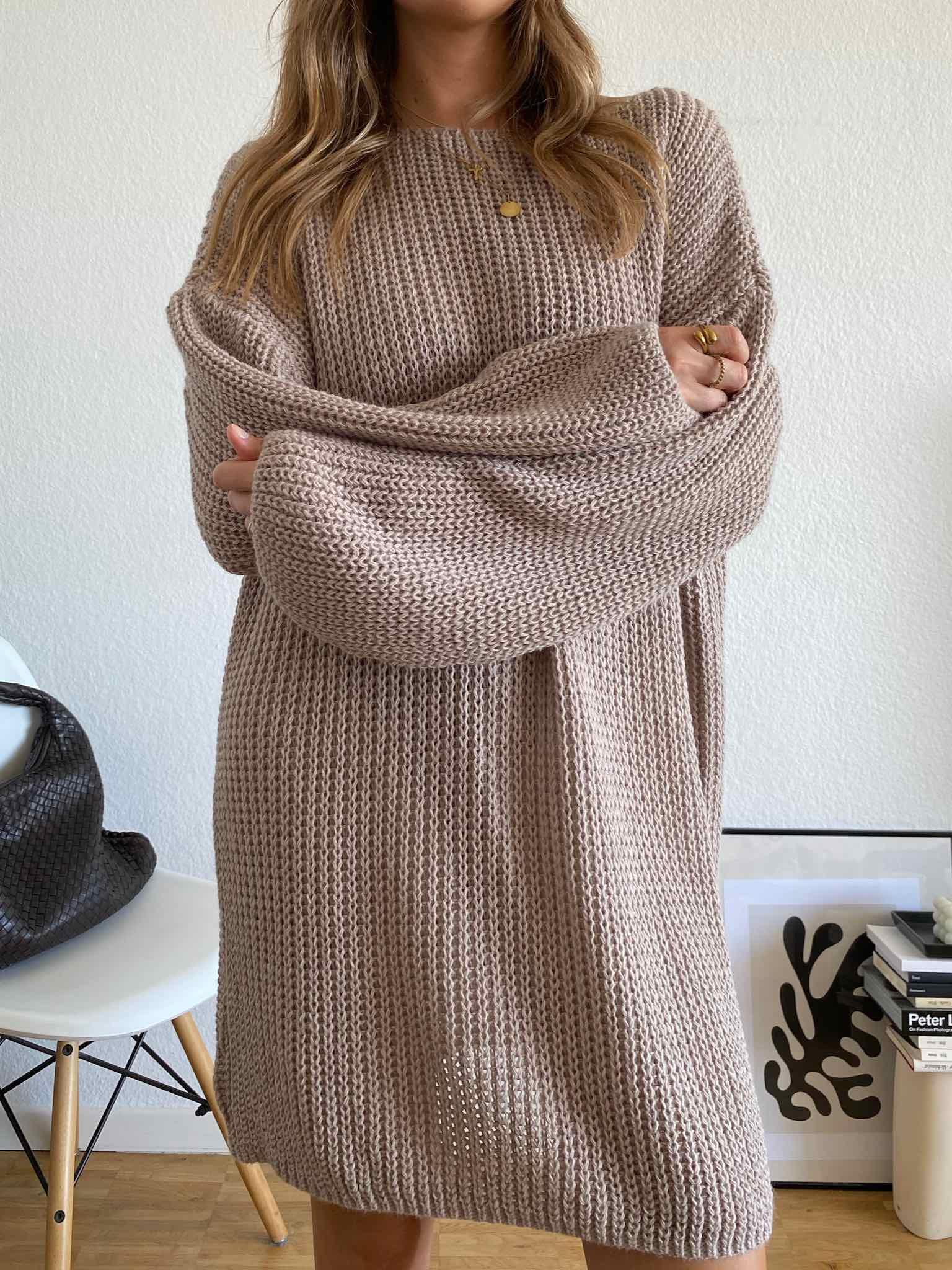 Long Pulli für Damen in Light Taupe von Maingold Basics