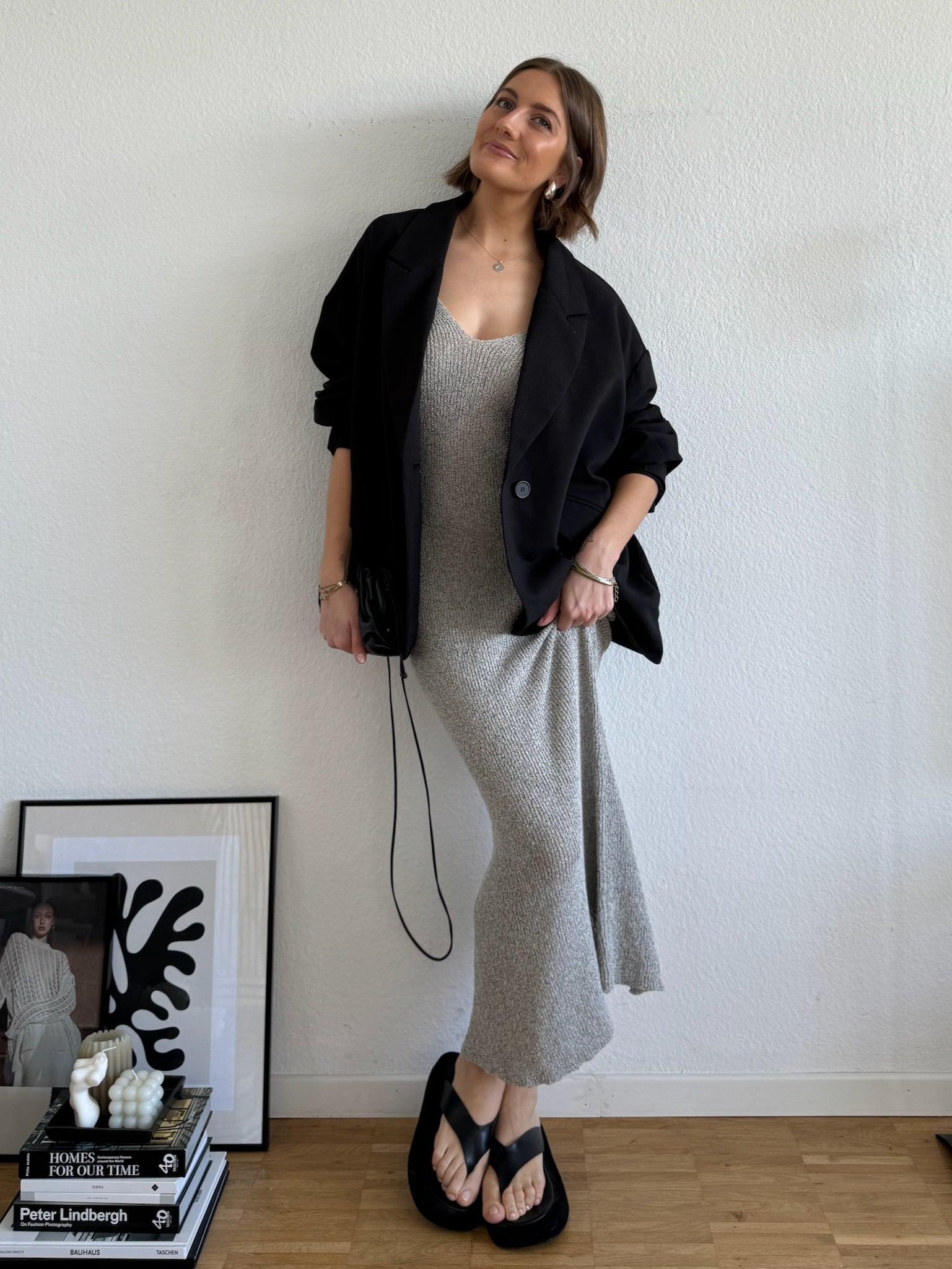 Midi Kleid aus Sommer Strick für Damen in Grey Melange von Maingold Basics