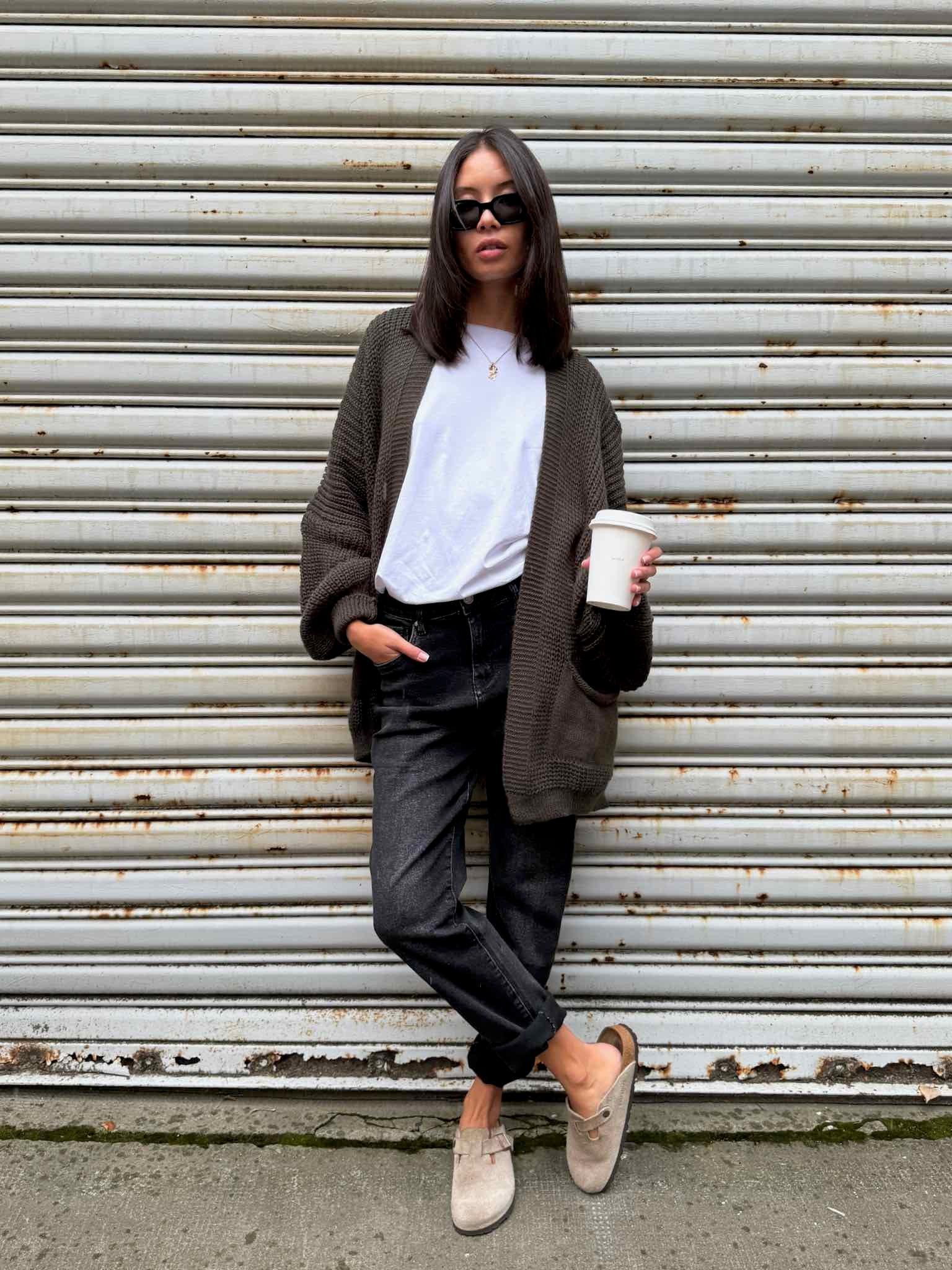 Mom Jeans für Damen in Dark Grey von Maingold Basics