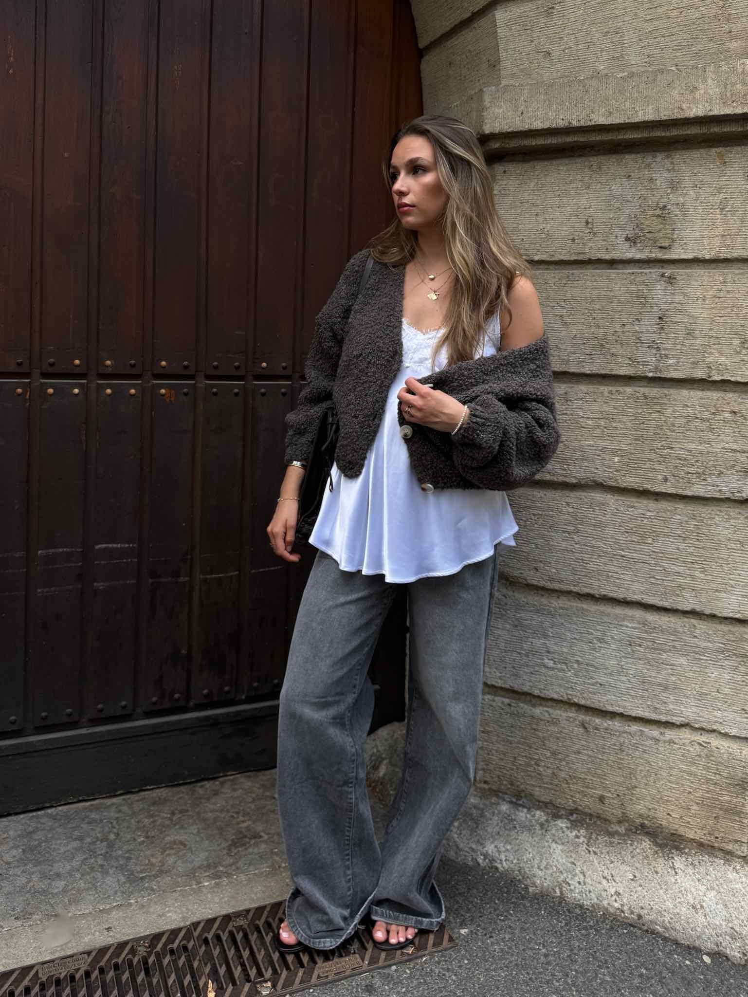 Satin Look Top mit Spitze für Damen in White von Maingold Basics