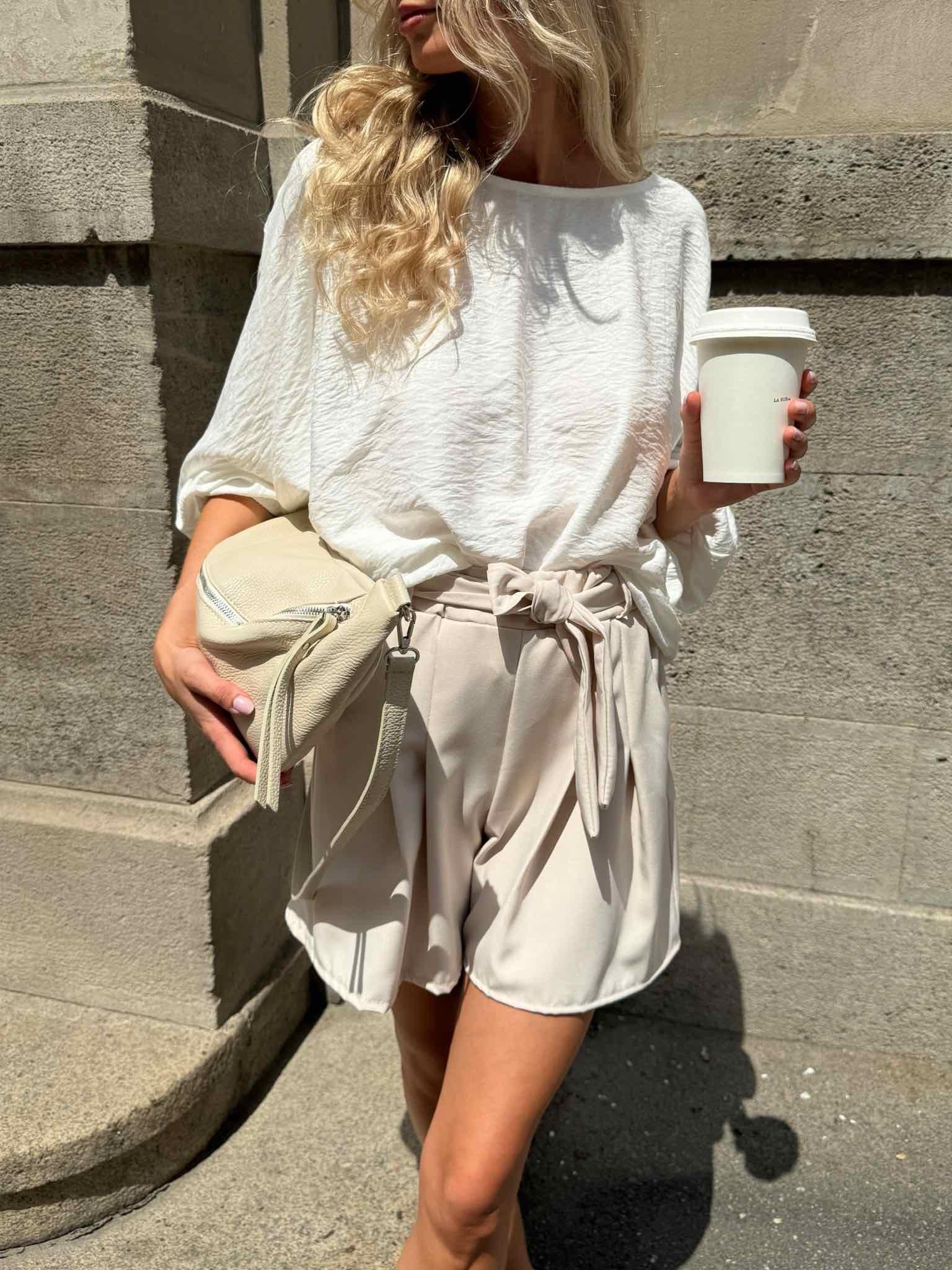 Shorts zum Binden für Damen in Beige von Maingold Basics