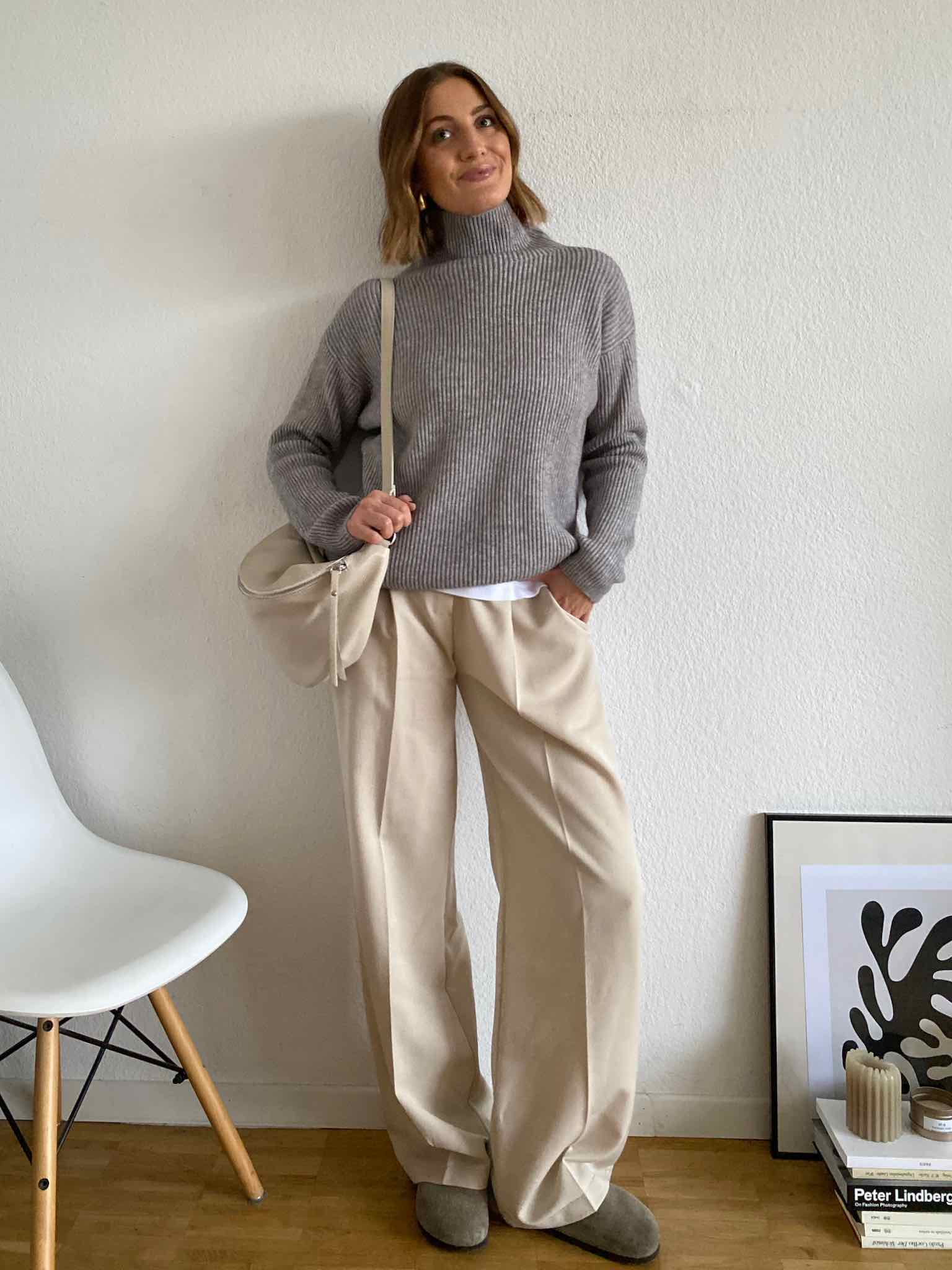 Soft Knit Stehkragen Pullover für Damen in Grey von Maingold Basics