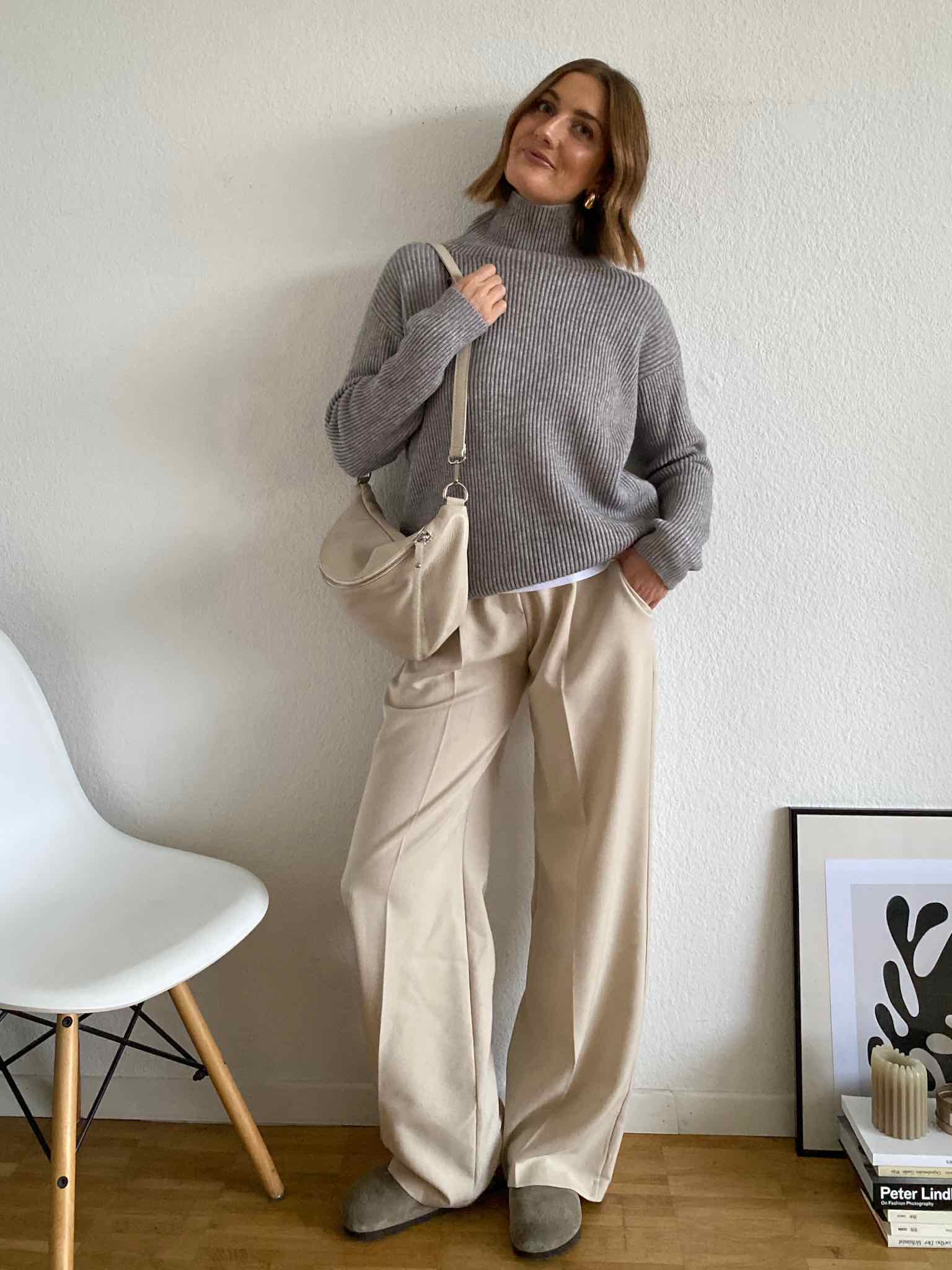 Soft Knit Stehkragen Pullover für Damen in Grey von Maingold Basics