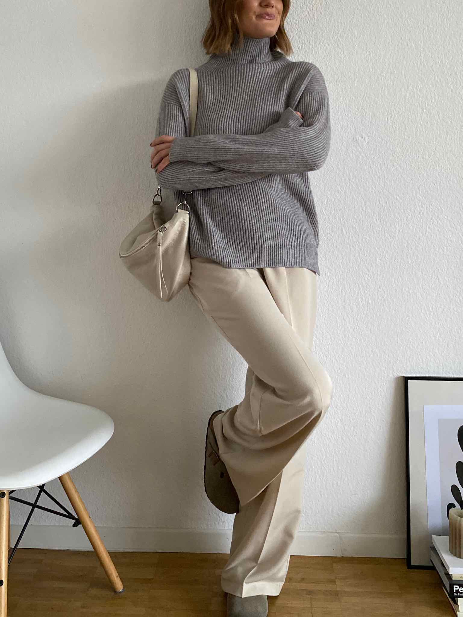 Soft Knit Stehkragen Pullover für Damen in Grey von Maingold Basics