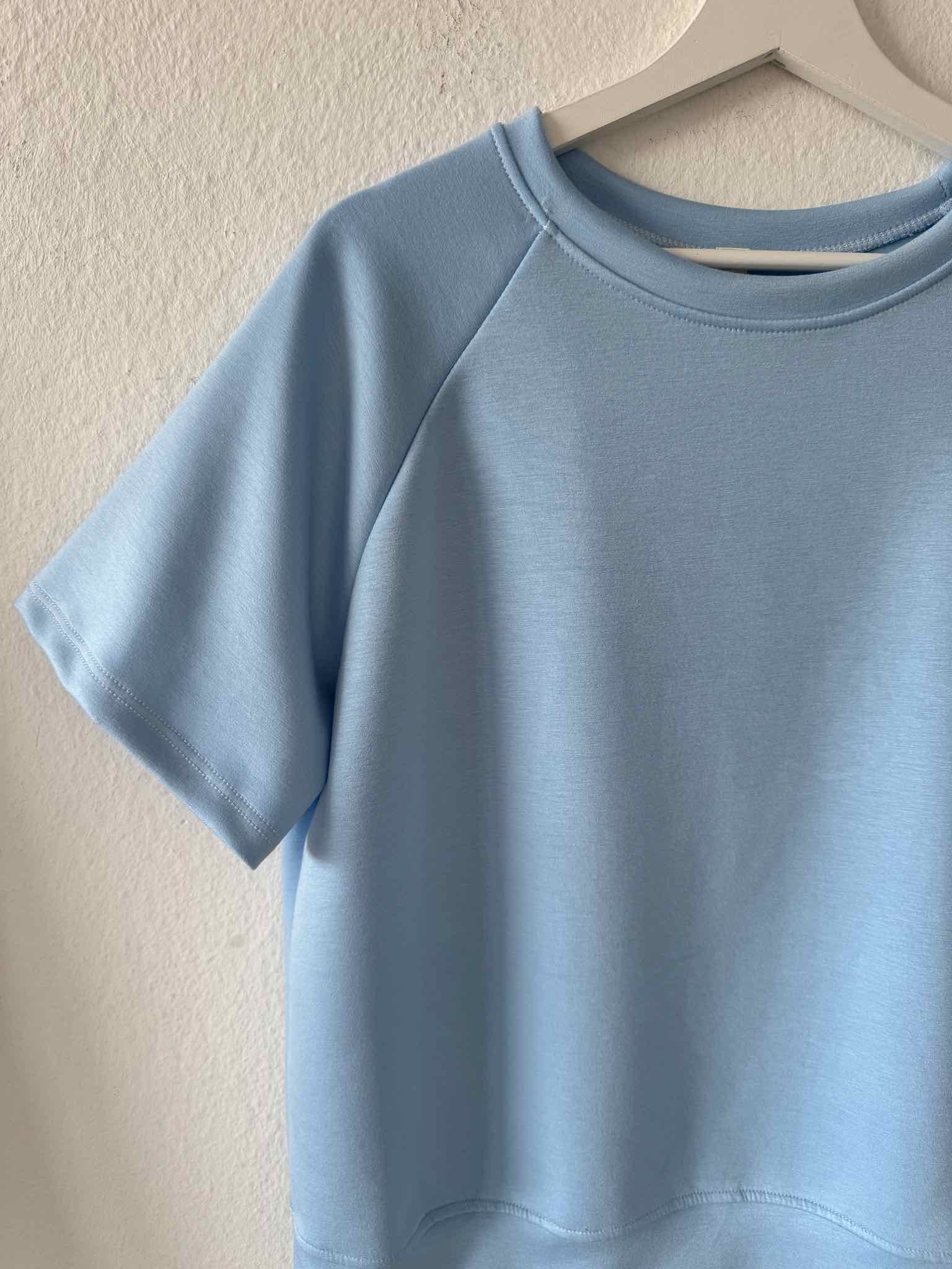 Viskose T-Shirt für Damen in Baby Blue von Maingold Basics
