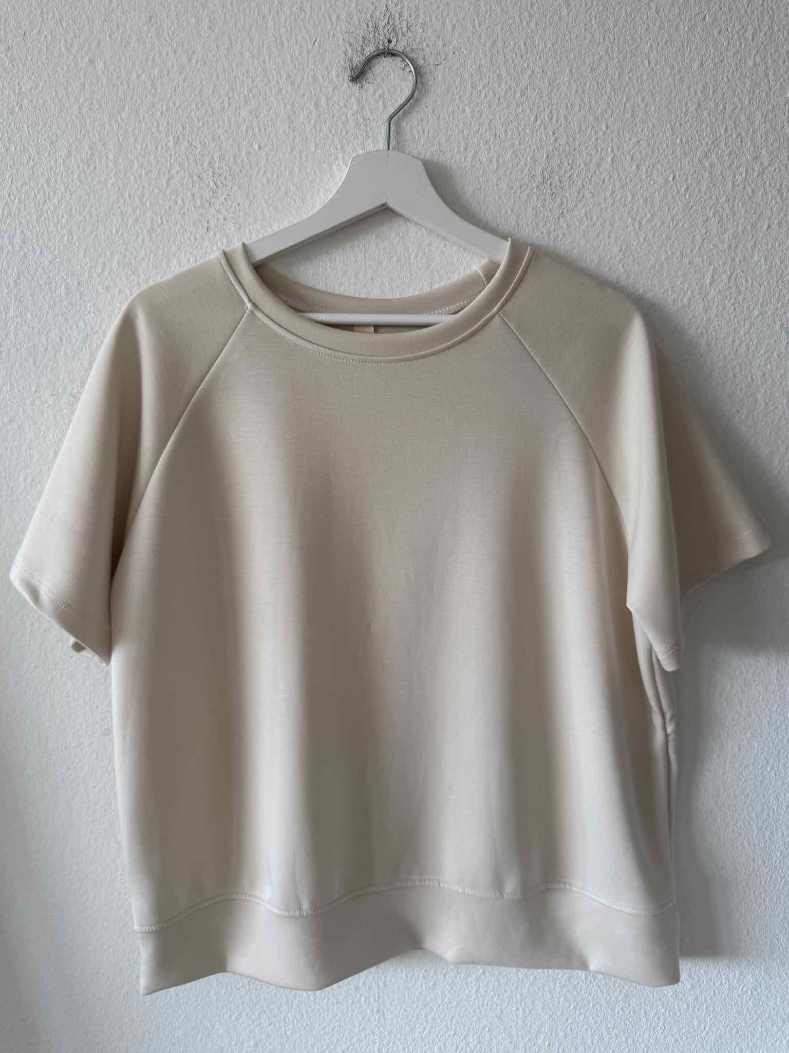 Viskose T-Shirt für Damen in Beige von Maingold Basics