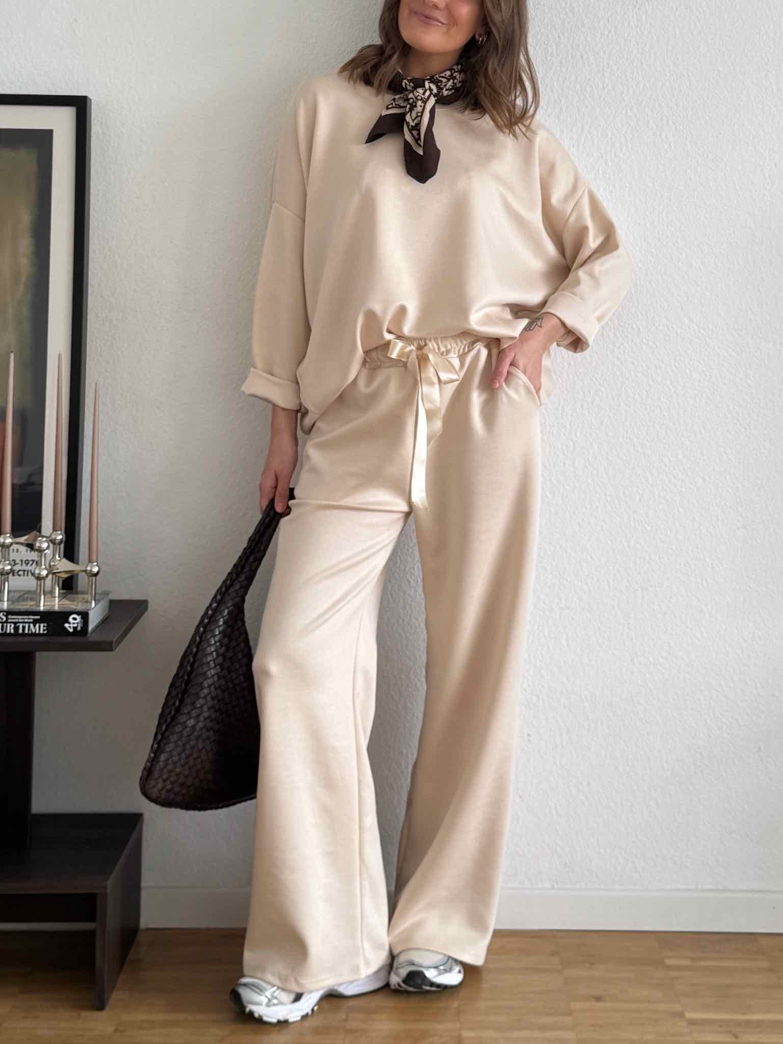 Viskose Track Pants mit Satinband für Damen in Vanilla Cream von Maingold Basics