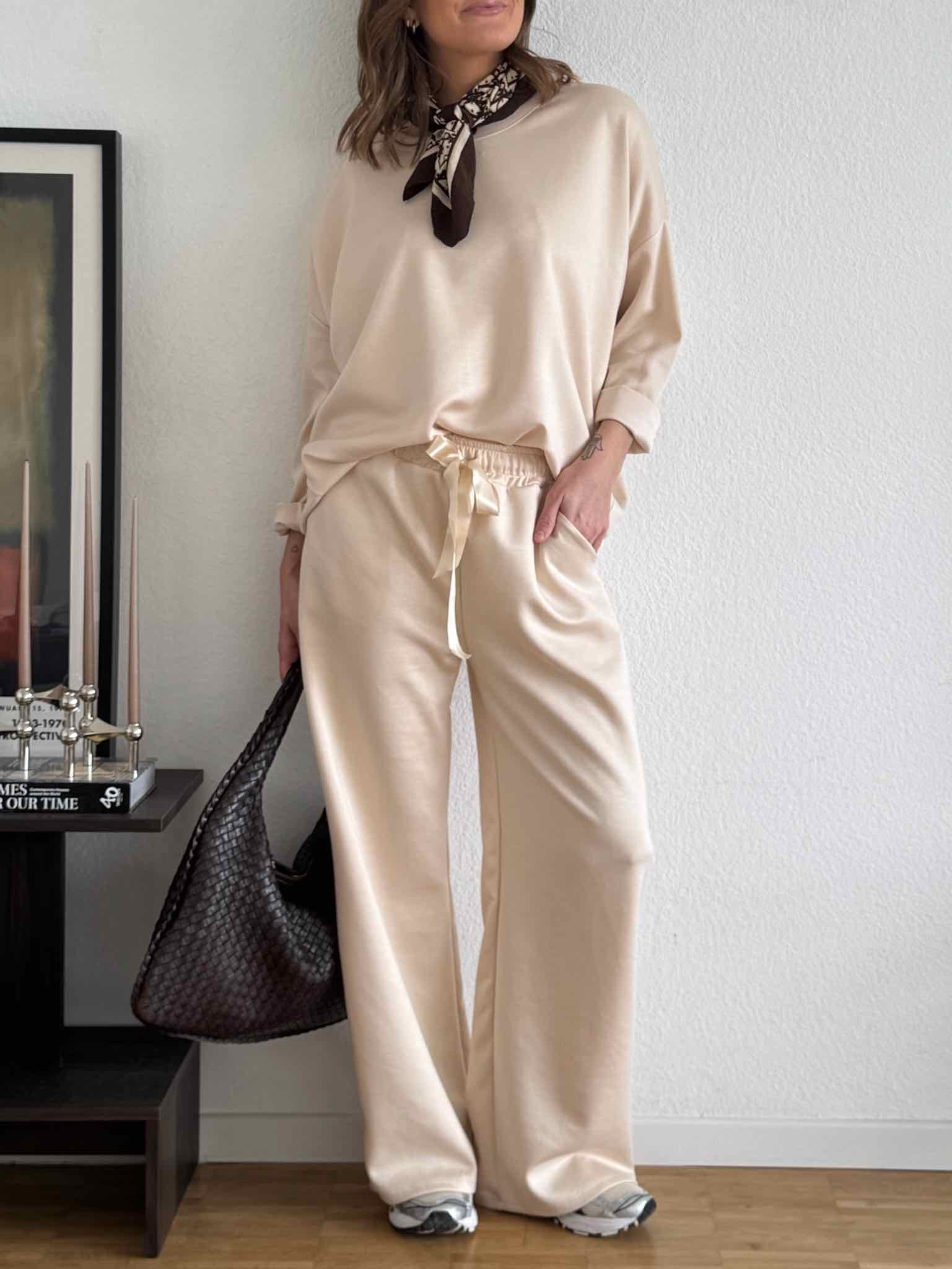Viskose Track Pants mit Satinband für Damen in Vanilla Cream von Maingold Basics