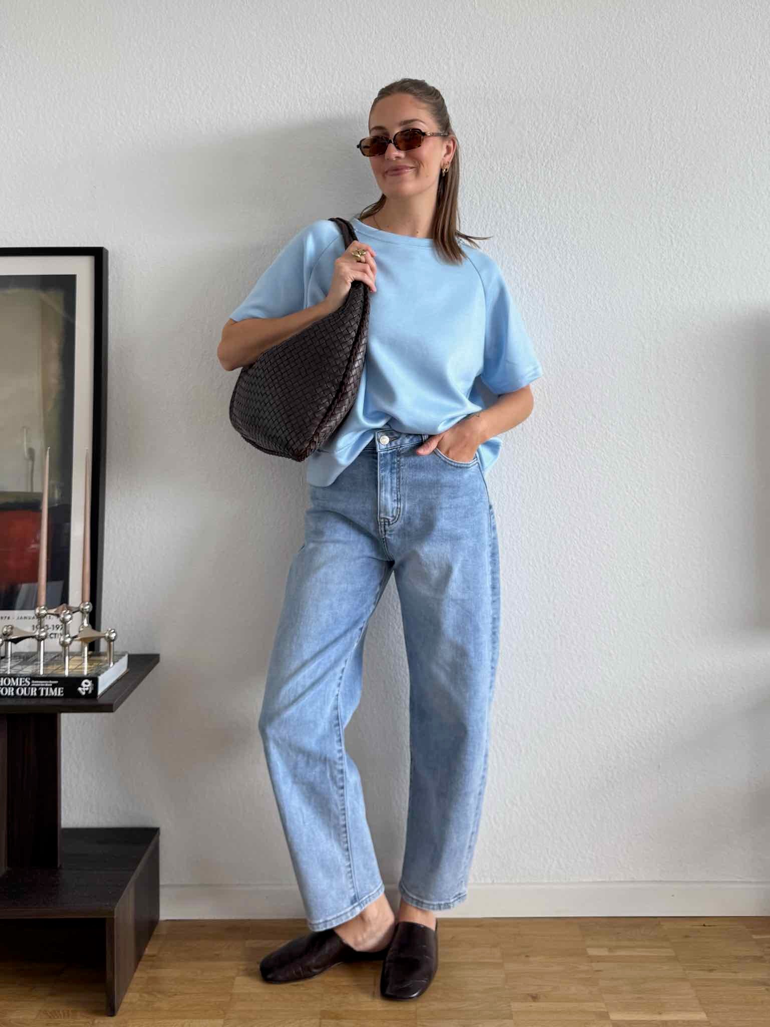 Viskose T-Shirt für Damen in Baby Blue von Maingold Basics