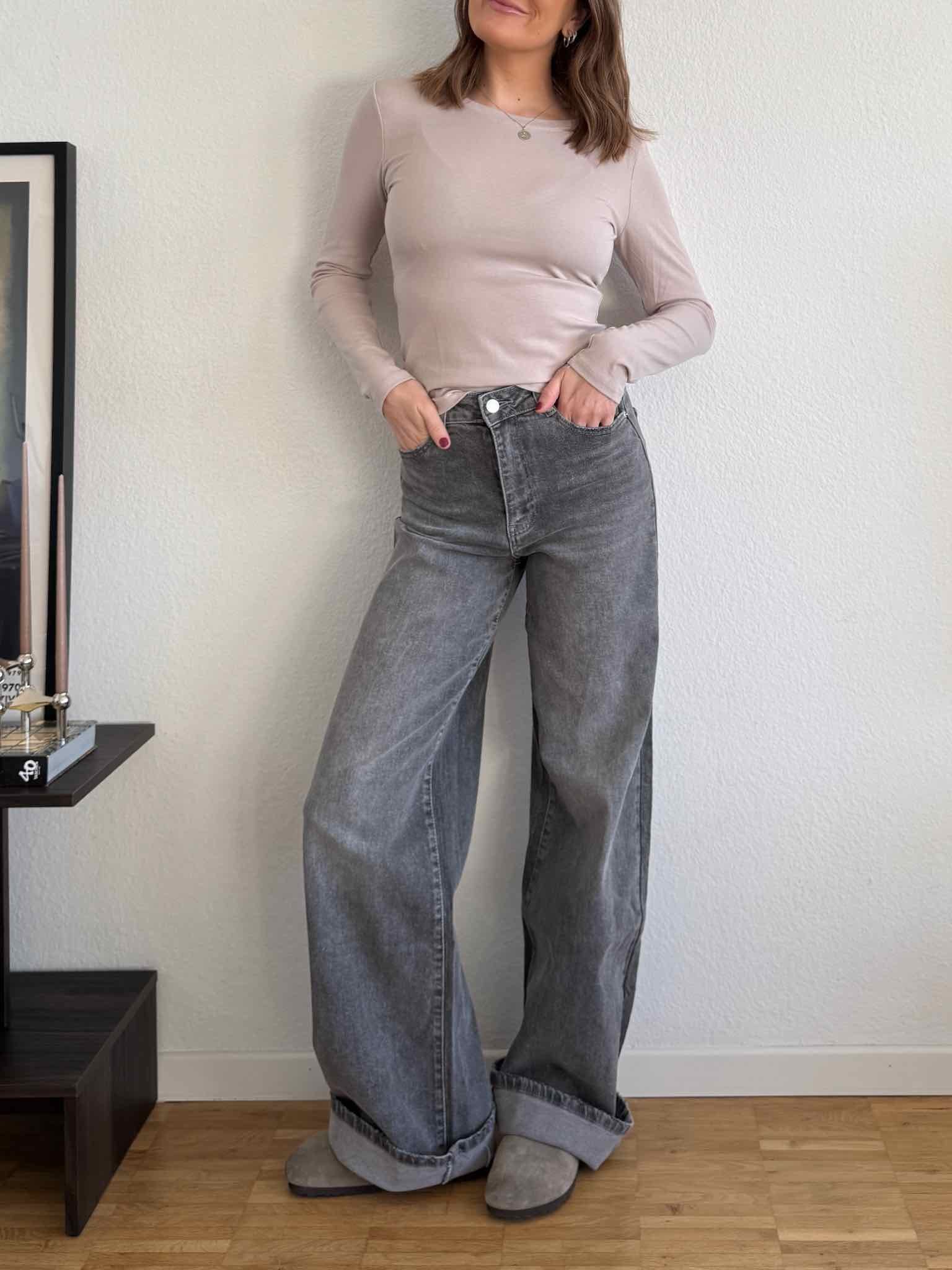 Extra Long Dad Fit Jeans für Damen in Grey von Maingold Basics