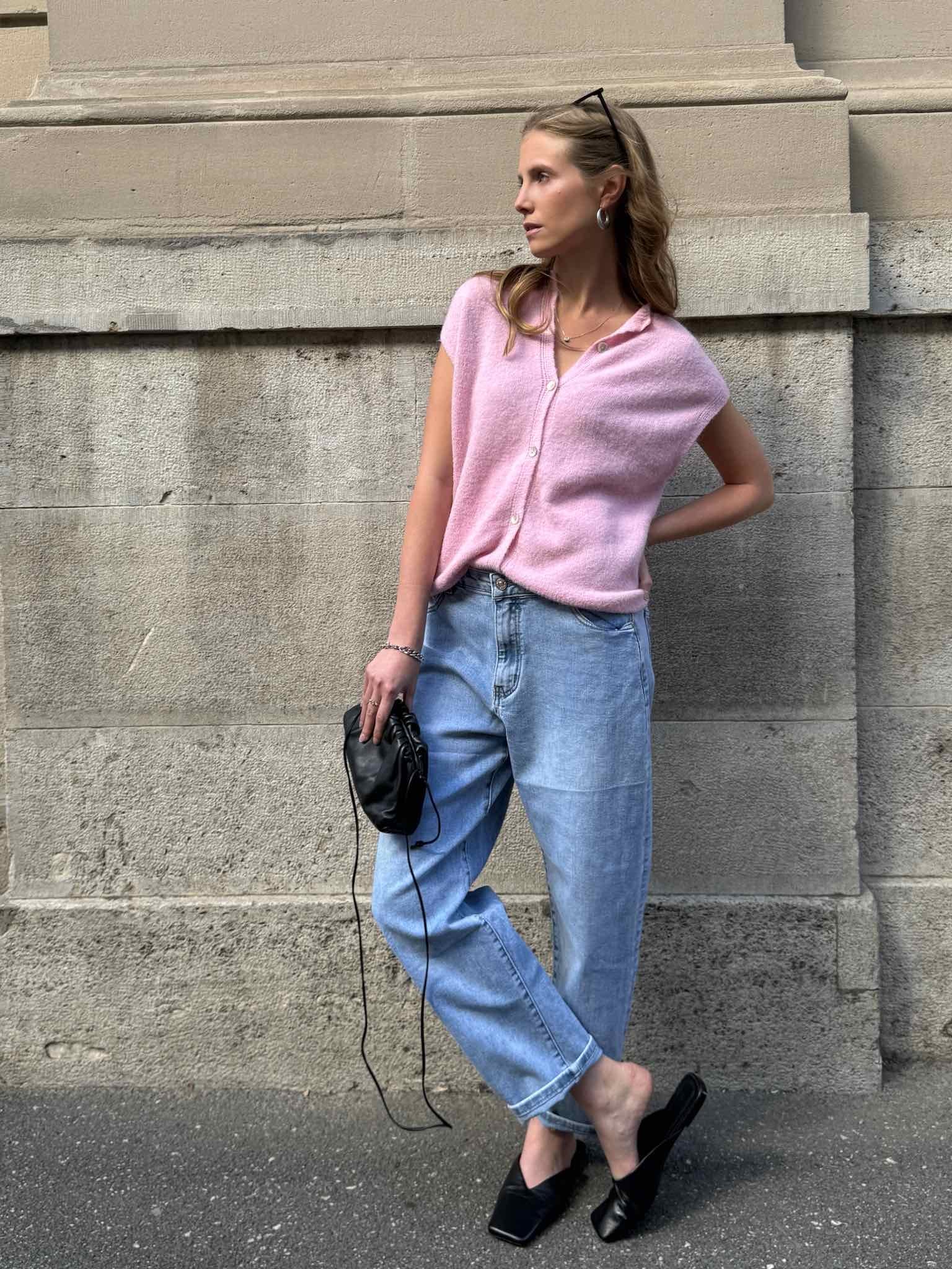 Baby Alpaka Weste Rundhals für Damen in Baby Pink von Maingold Basics