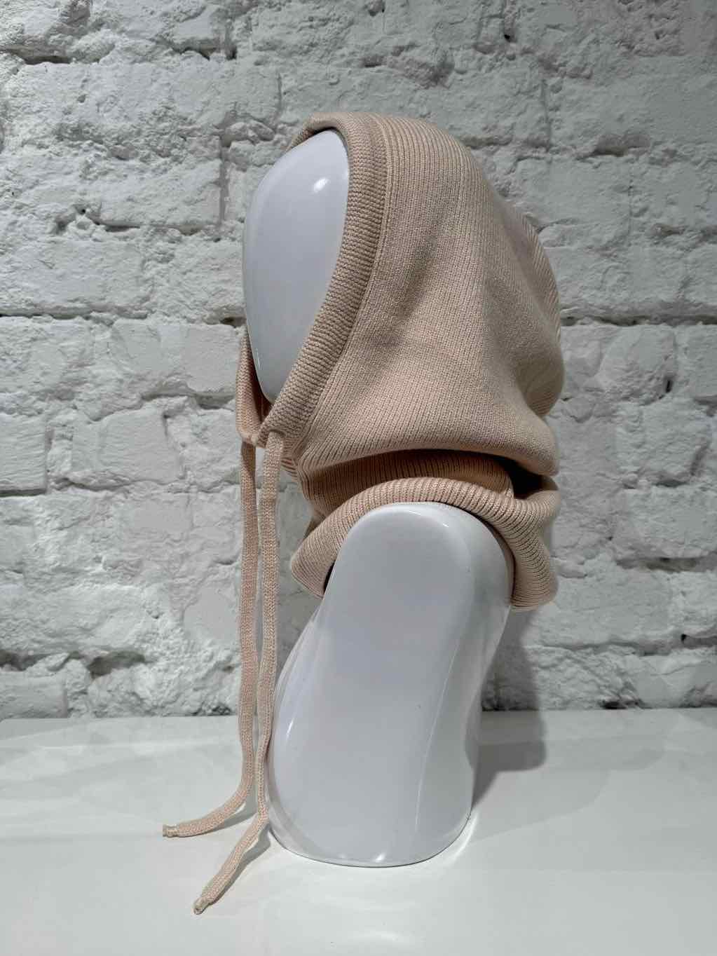 Balaclava für Damen in Creme von Maingold Basics