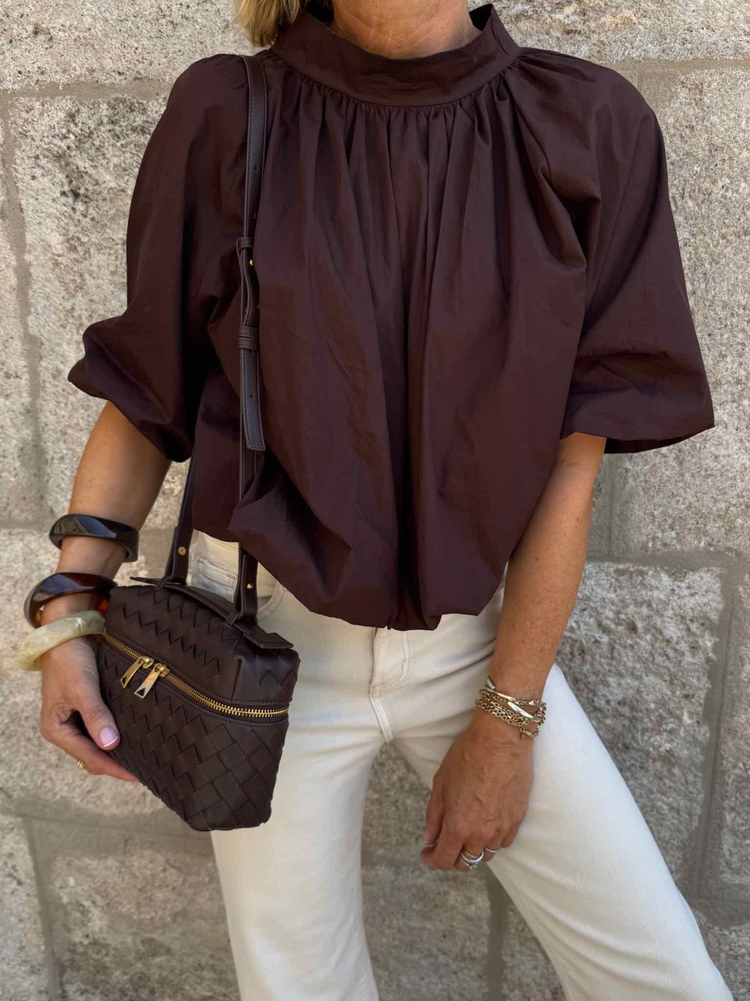 Ballonbluse mit Schleife für Damen in Chocolate von Maingold Basics