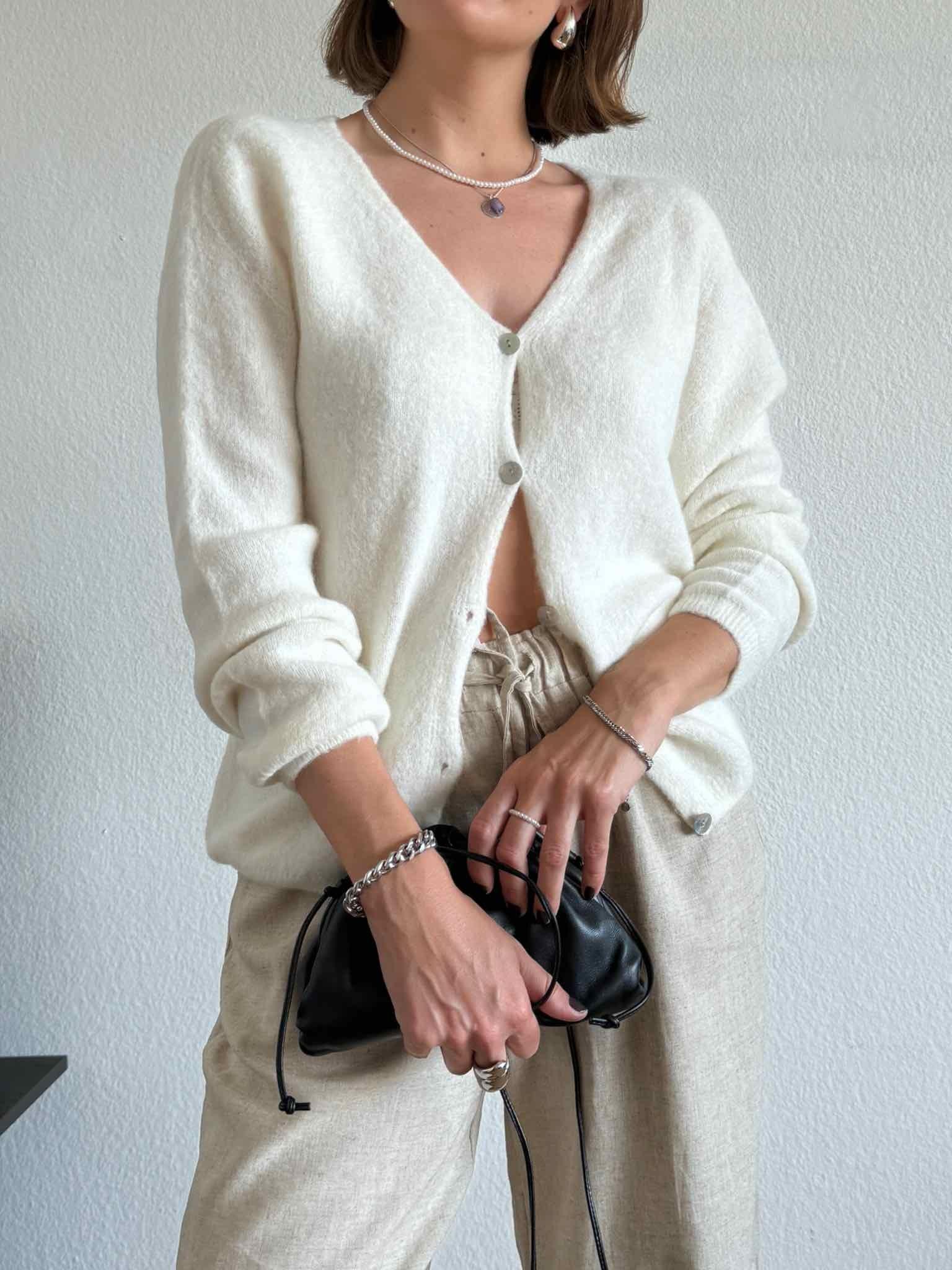 Basic Baby Alpaka Cardigan für Damen in Cream von Maingold Basics