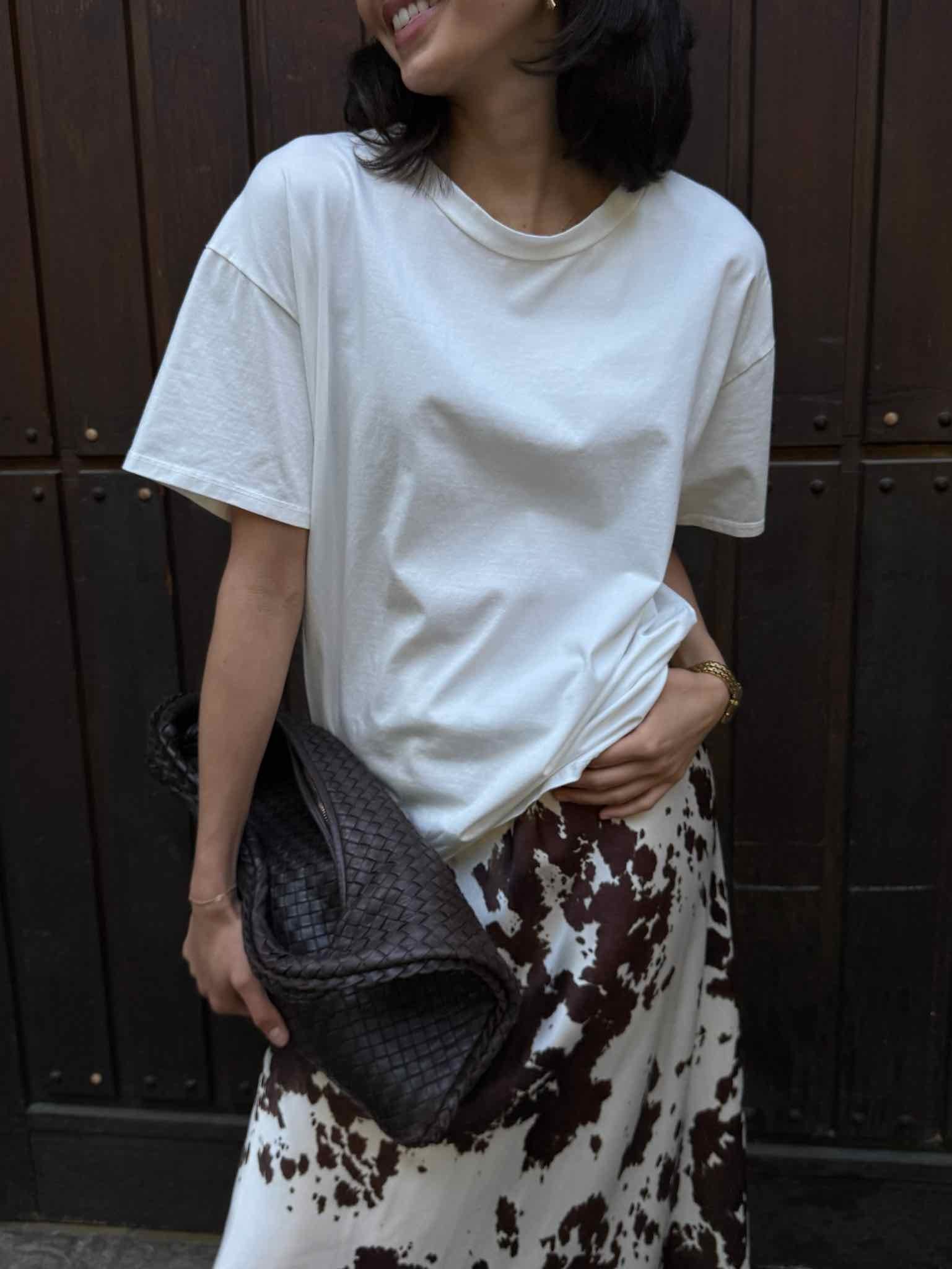 Basic Oversize T-Shirt für Damen in White von Maingold Basics 
