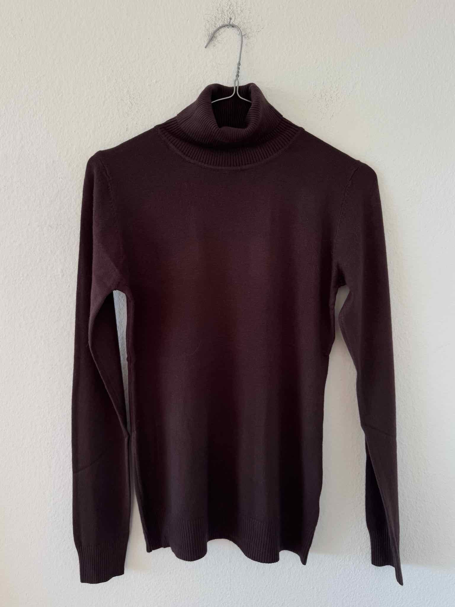 Basic Rollkragen Pulli für Damen in Chocolate von Maingold Basics