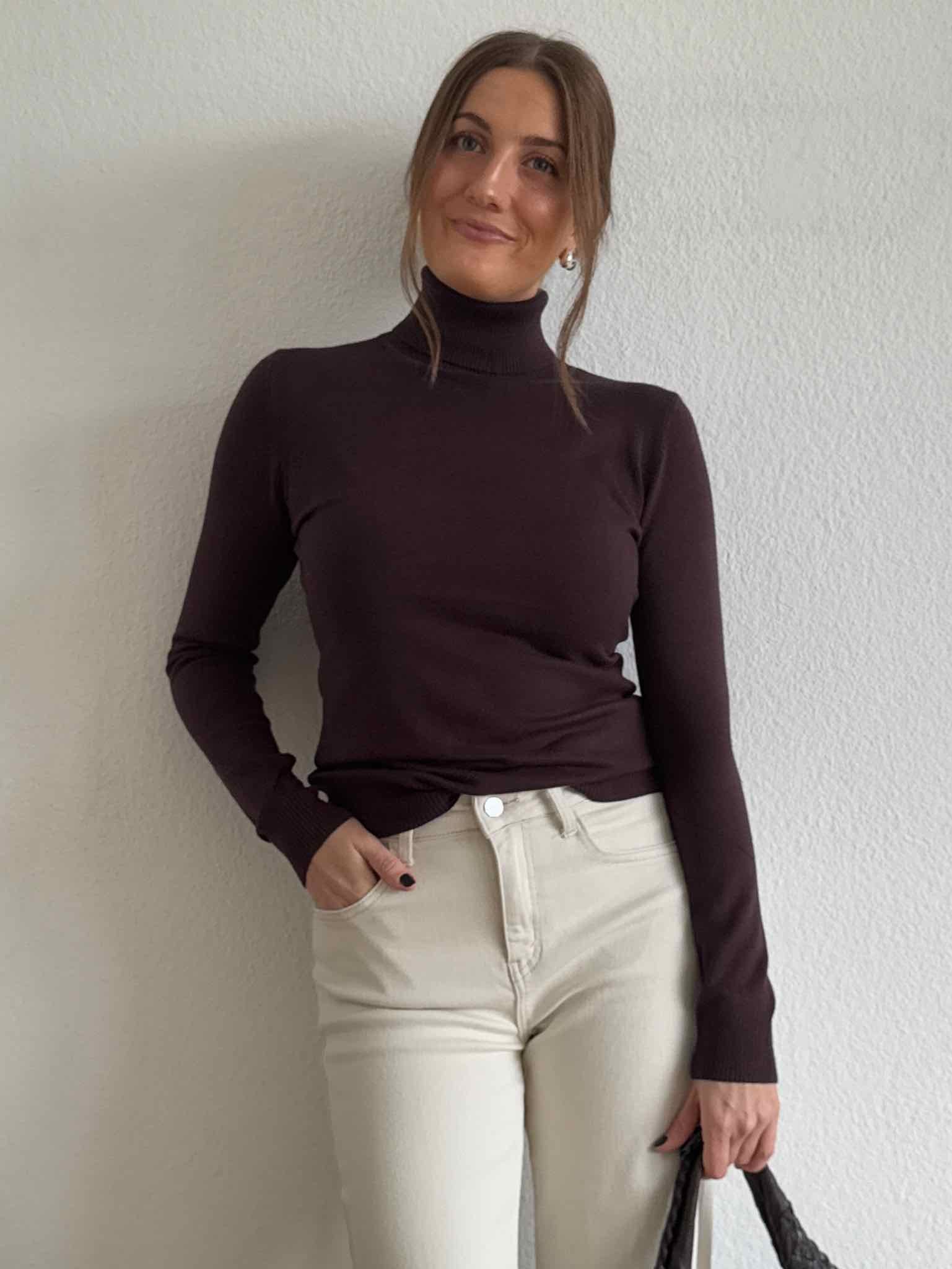 Basic Rollkragen Pulli für Damen in Chocolate von Maingold Basics