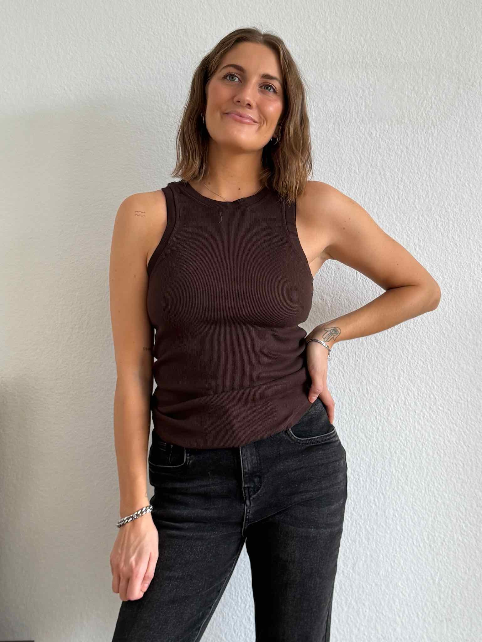 Basic Tank Top für Damen in Chocolate von Maingold Basics