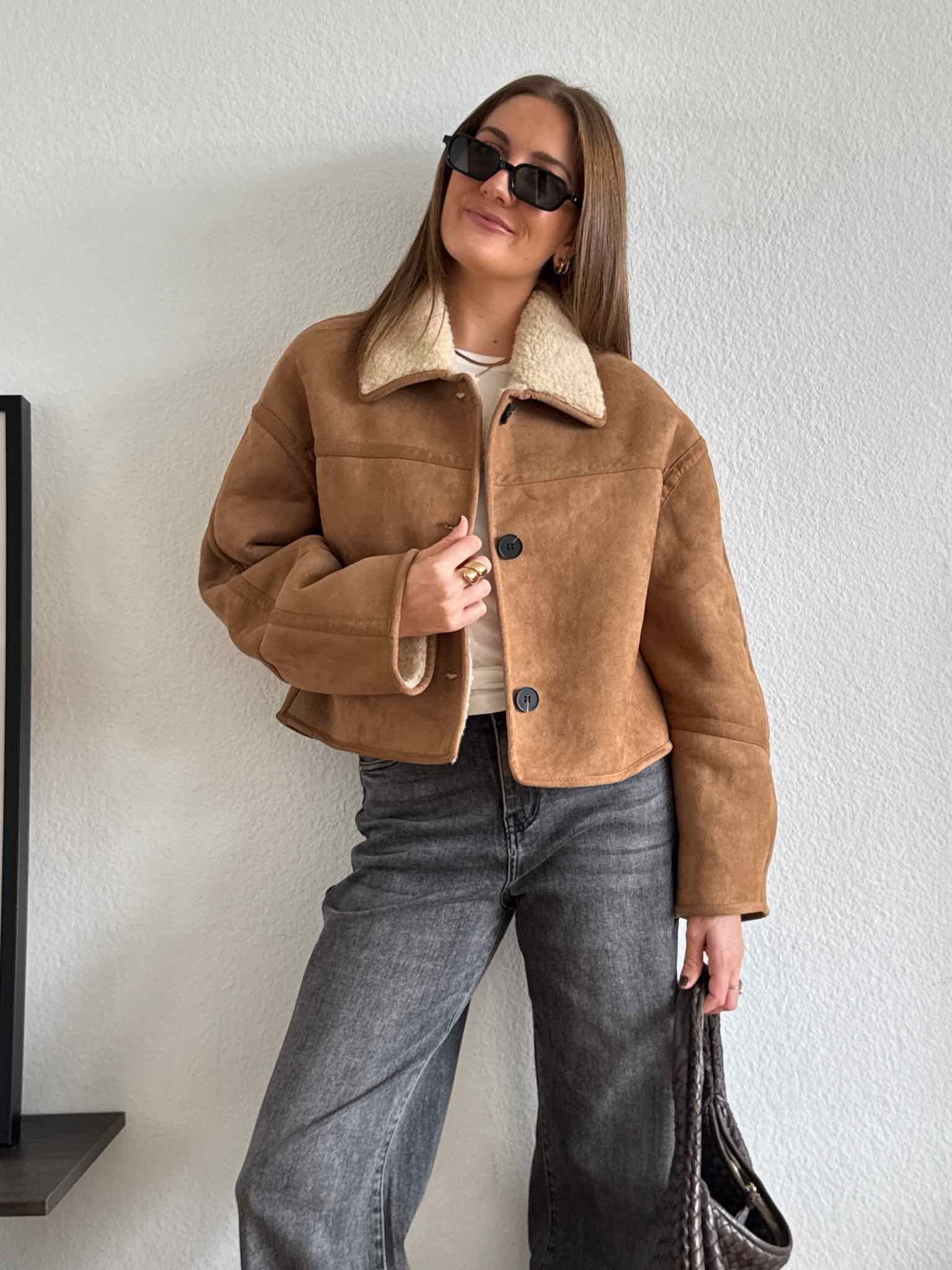 Faux Fur Wildleder Jacke für Damen in Caramel von Maingold Basics