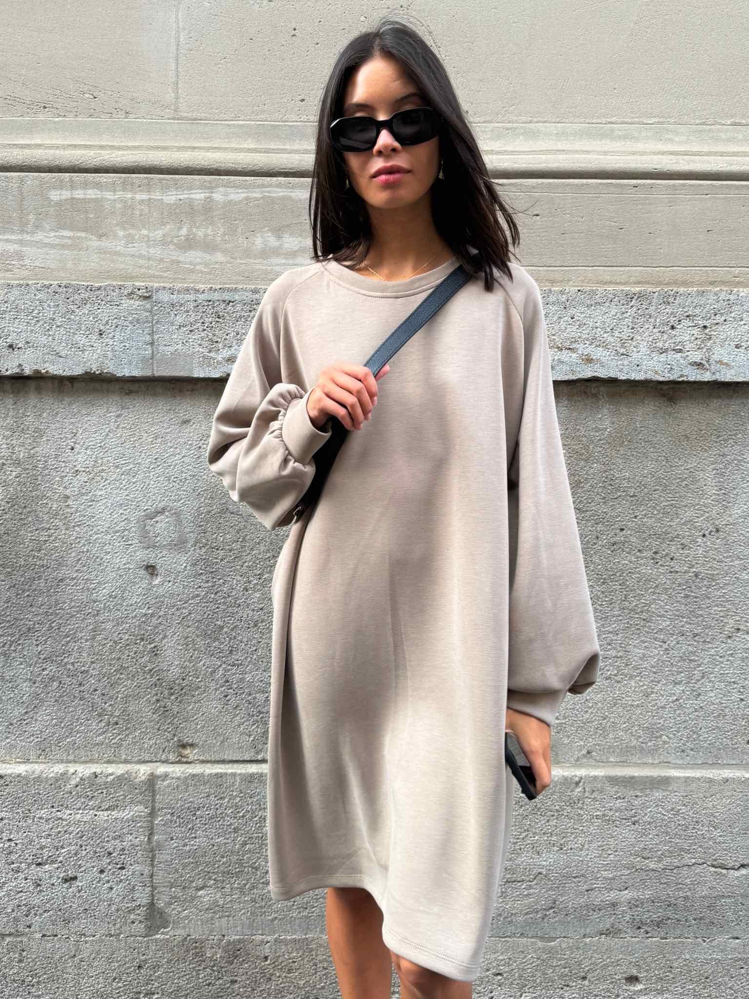 Langarm Kleid aus Modal für Damen in Khaki von Maingold Basics