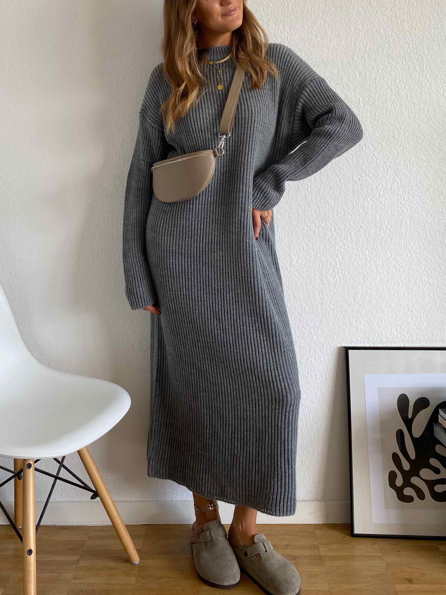 Long Knit Dress für Damen in Grey von maingoldbasics.de