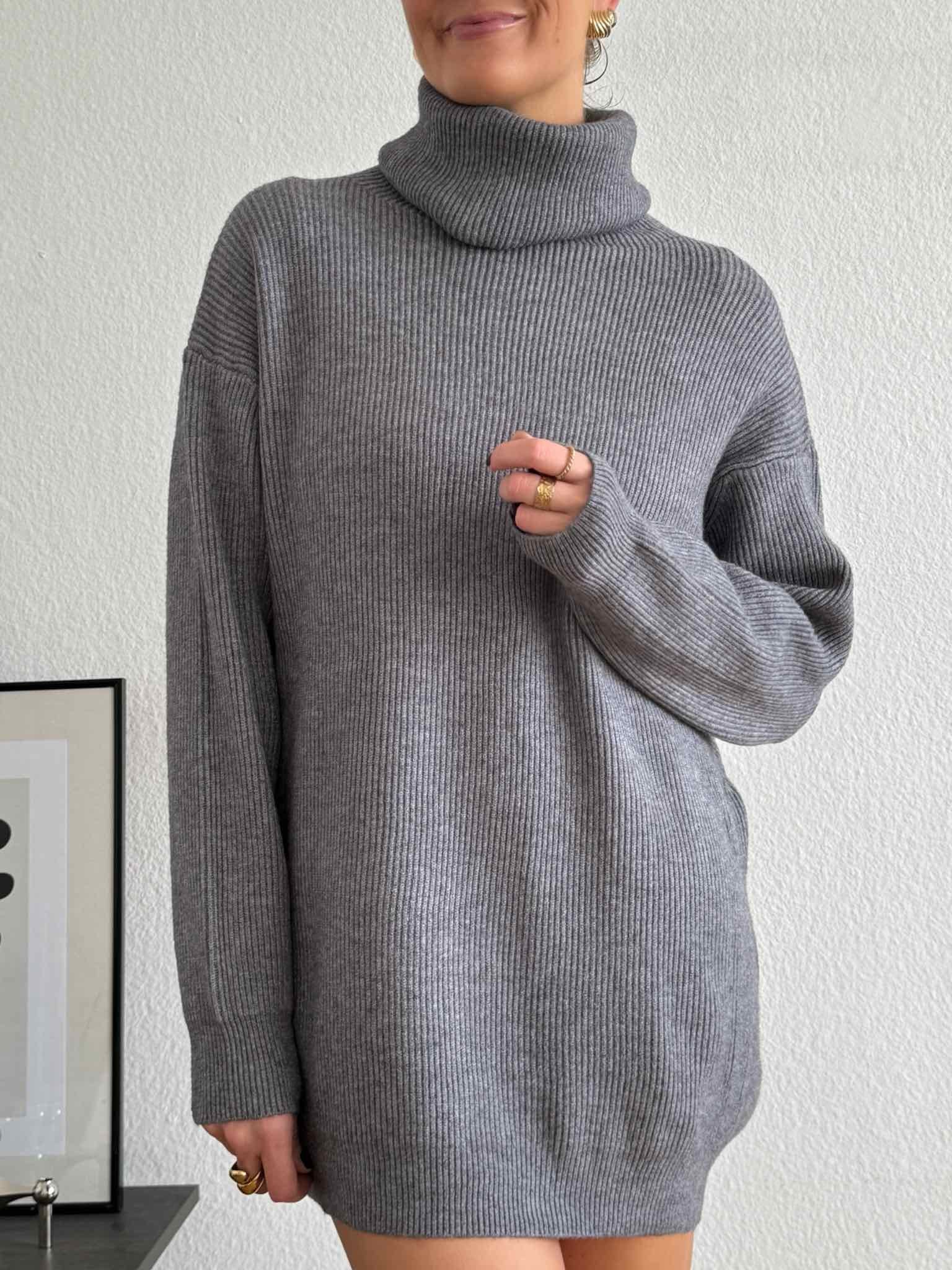 Long Pulli mit Rollkragen für Damen in Grey von Maingold Basics