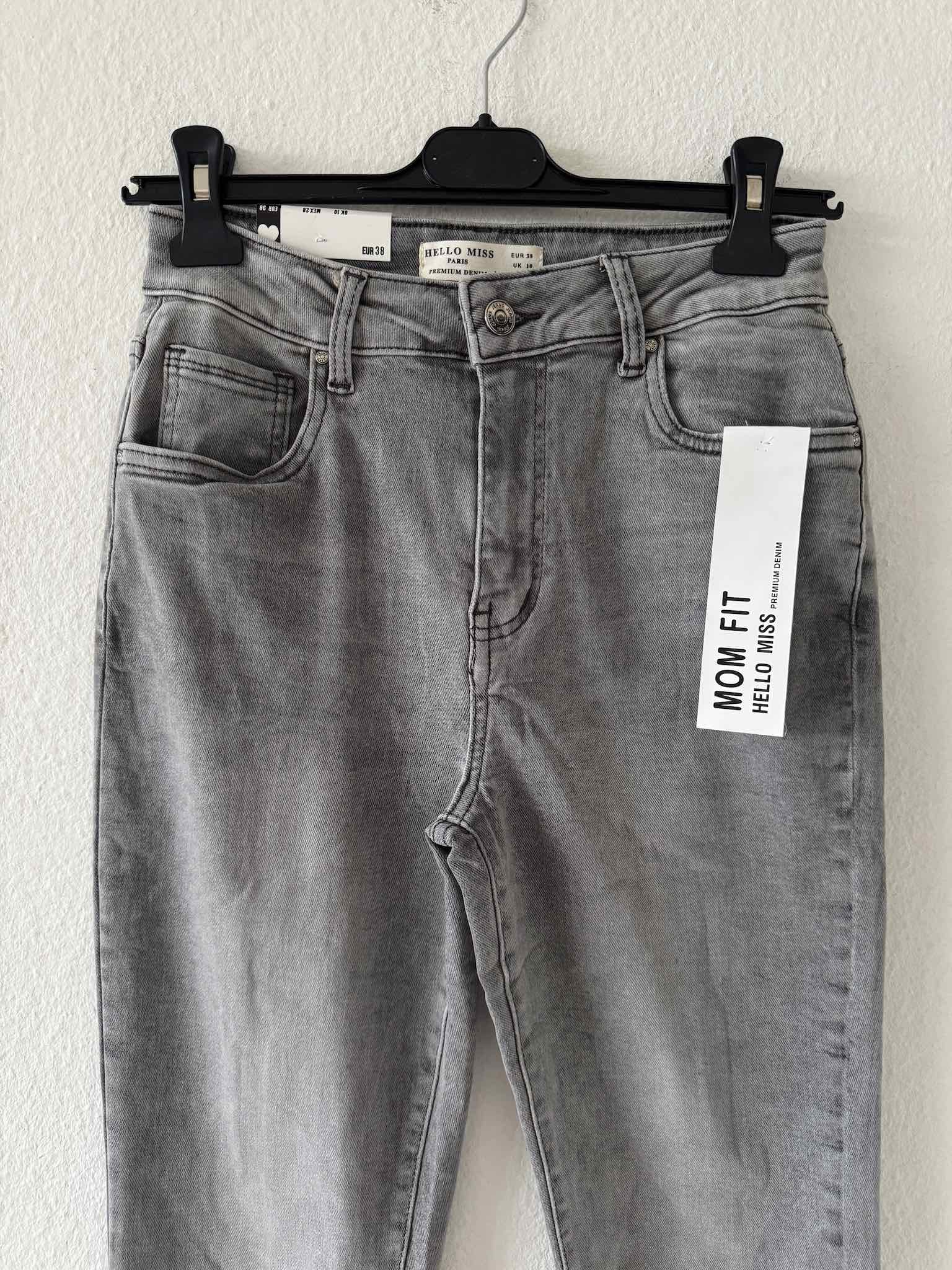 Mom Jeans für Damen in Light Grey von Maingold Basics