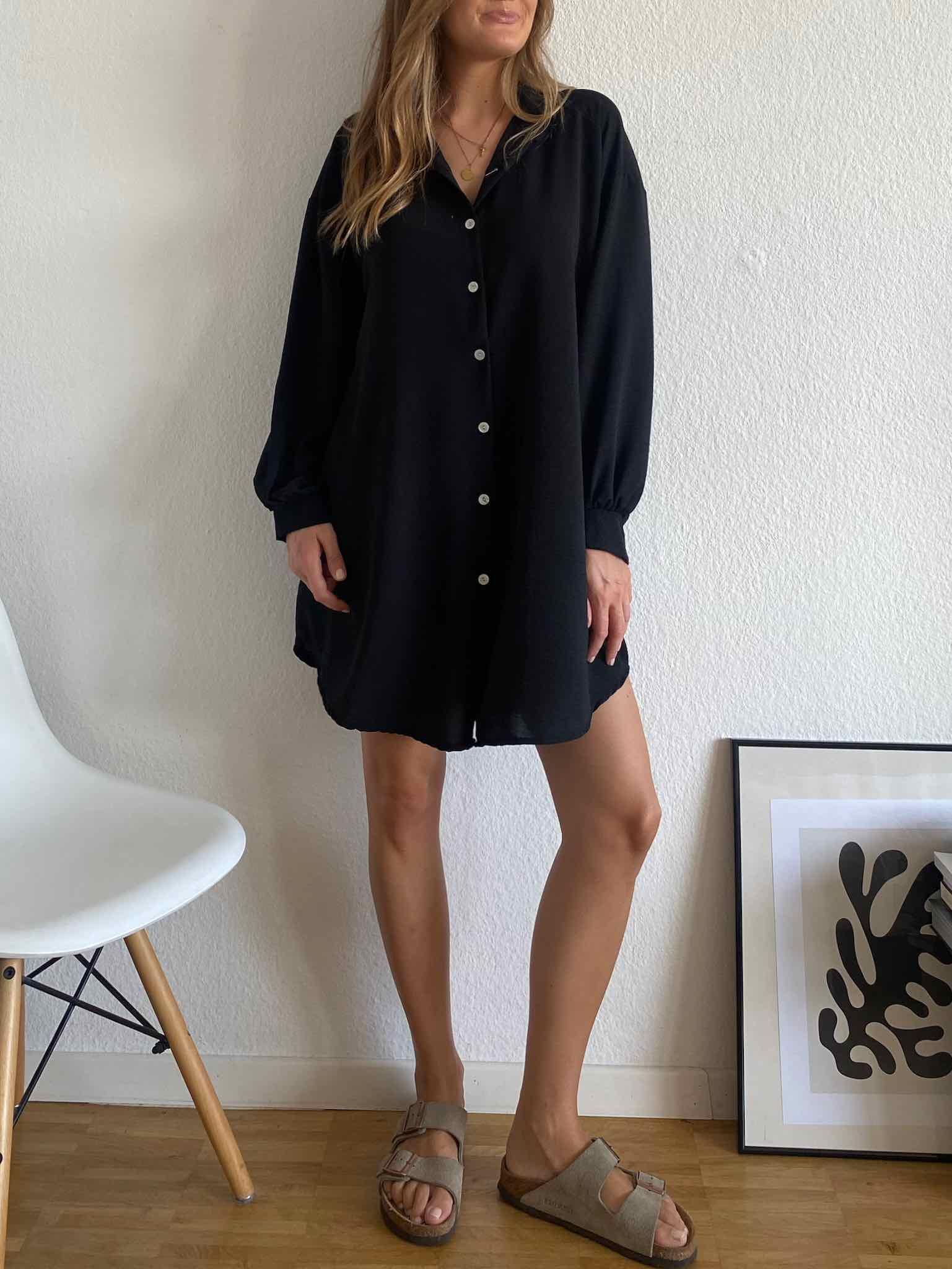 Leichte Oversize Bluse für Damen in Black von Maingold Basics