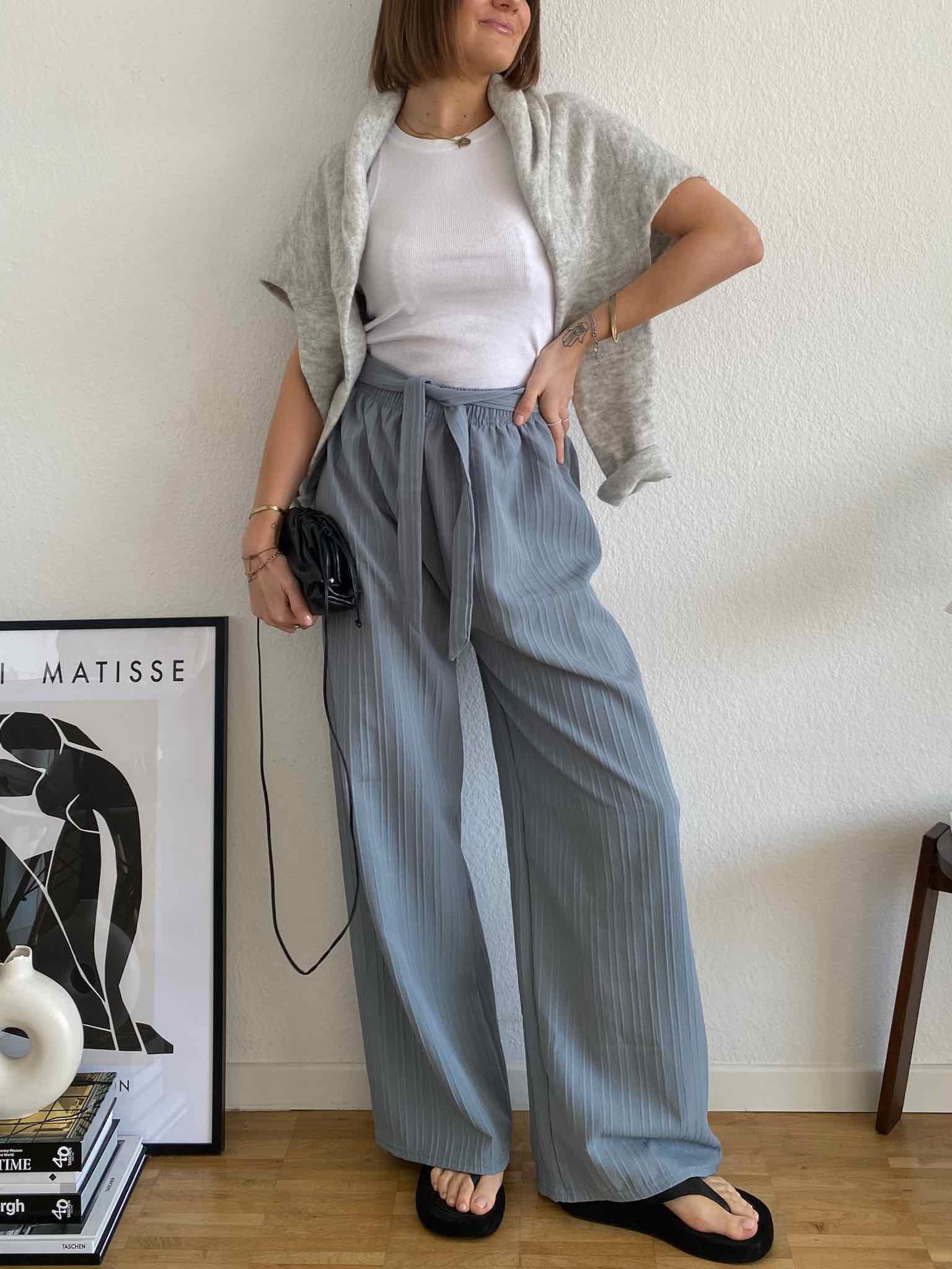 Summer Pants mit Bindegürtel für Damen in Grey von Maingold Basics